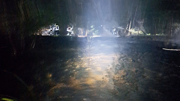 Moorbrand in Friesoythe beschert Einsatzkräften schlaflose Nacht