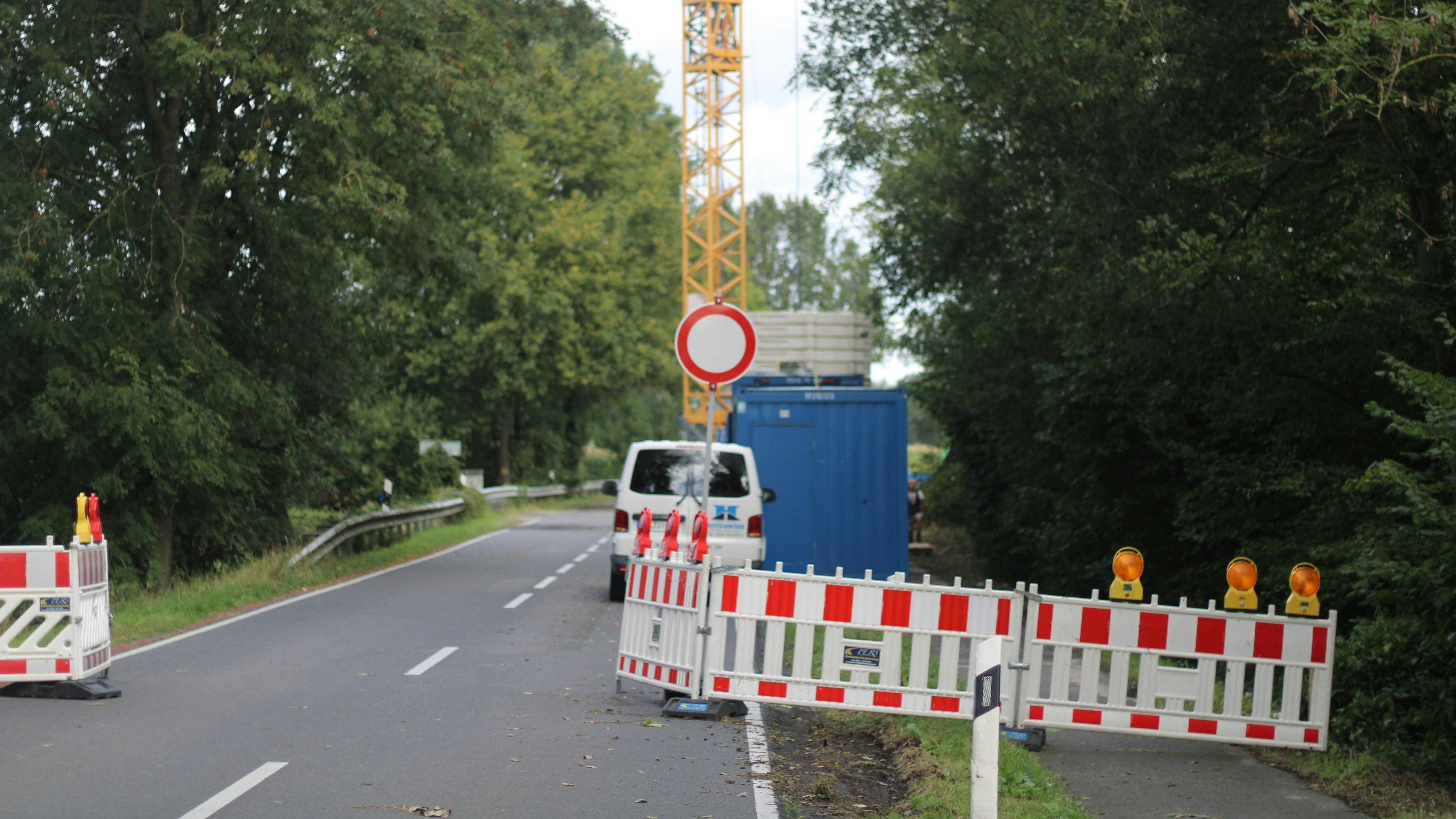 Bleibt bis Ende März 2024 gesperrt: Die L842 von Bakum Richtung Osterhausen ist dicht. Foto: Kemnade