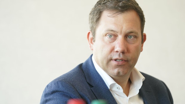 SPD-Chef Klingbeil: "Krisengewinner stärker in die Pflicht nehmen"