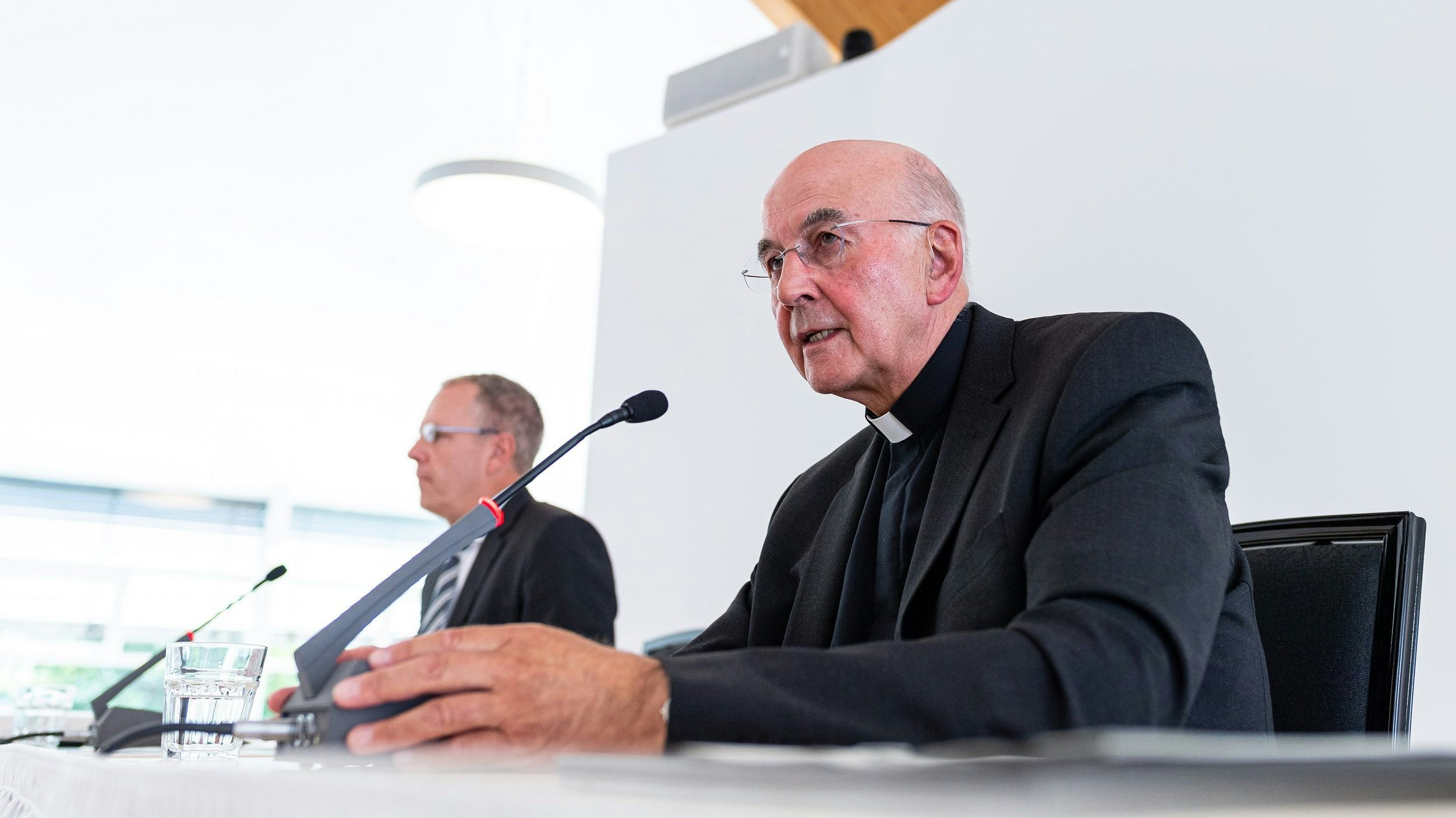 Will seine verbleibende Amtszeit für Reformimpulse nutzen: Bischof Dr. Felix Genn. Foto: dpa / Kirchner