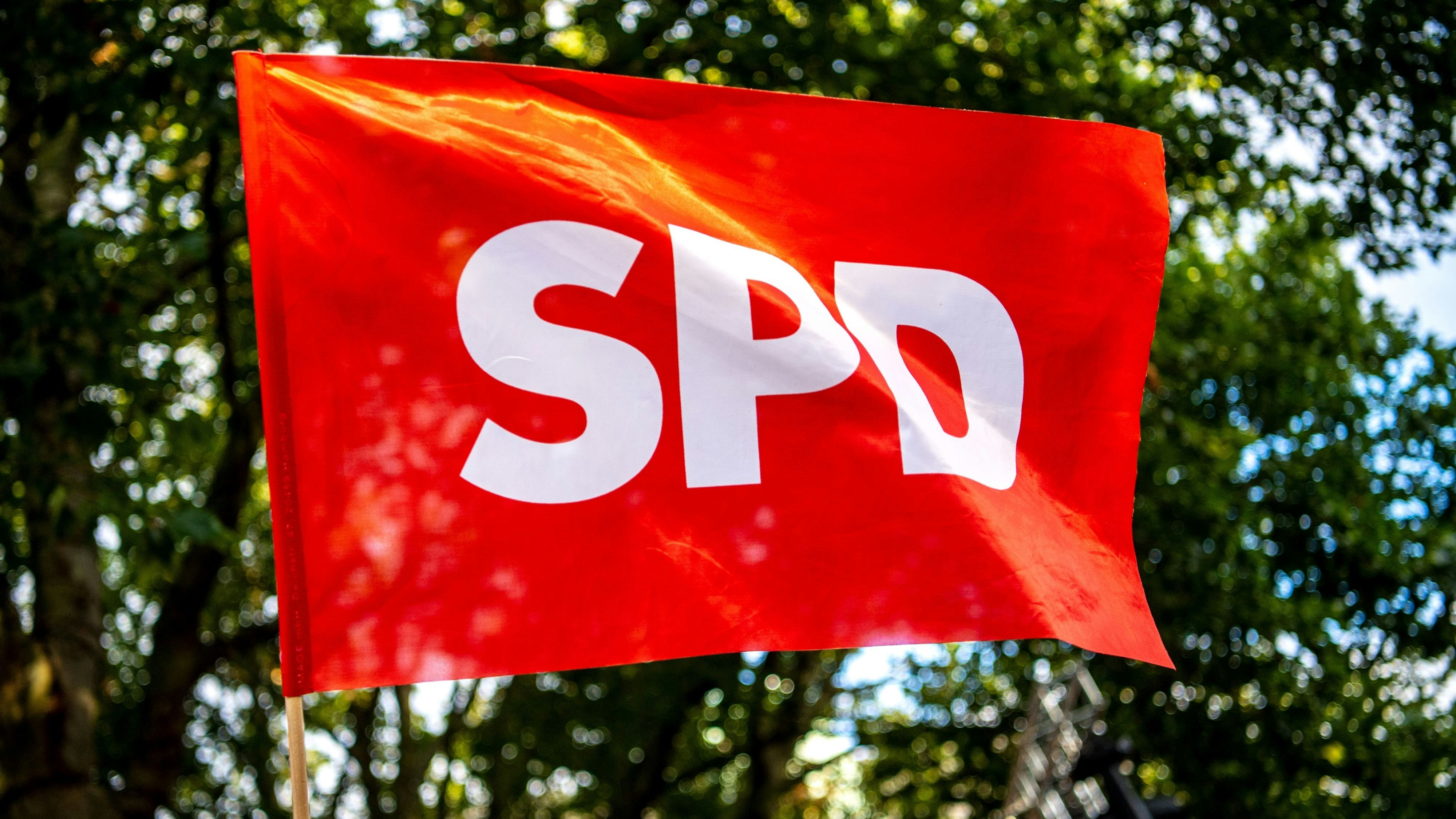 35 Mitglieder halten derzeit die SPD-Fahne in Dinklage hoch. Foto: dpa