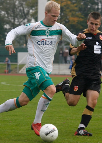 Sturm und Drang: Thorsten Tönnies einst im U-19-Team von Werder. Foto: Rospek