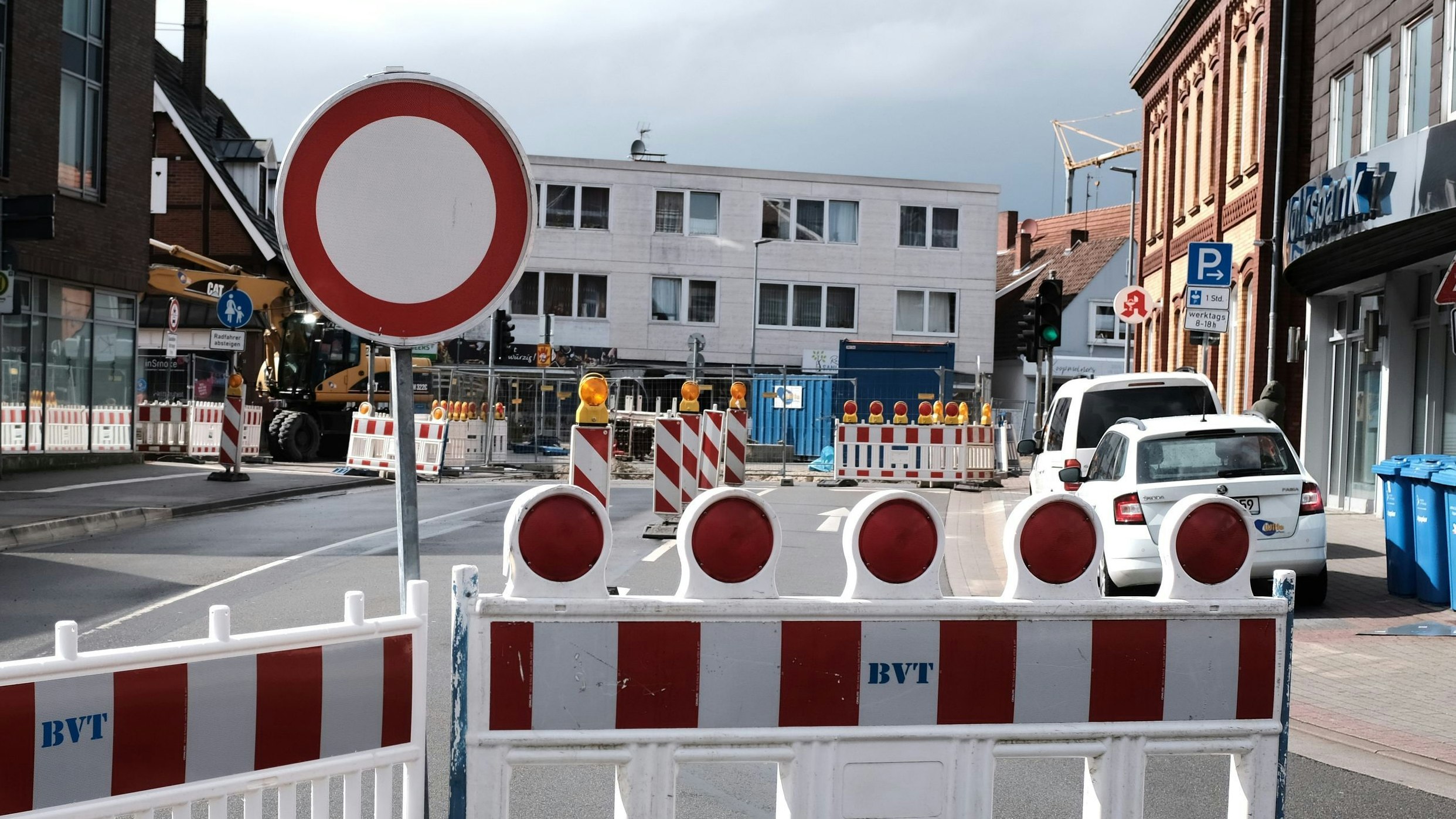 Baustellen in Cloppenburg: In diesem Jahr und besonders in den Sommerferien müssen Autofahrer Geduld beweisen. Archivfoto: Niemeyer