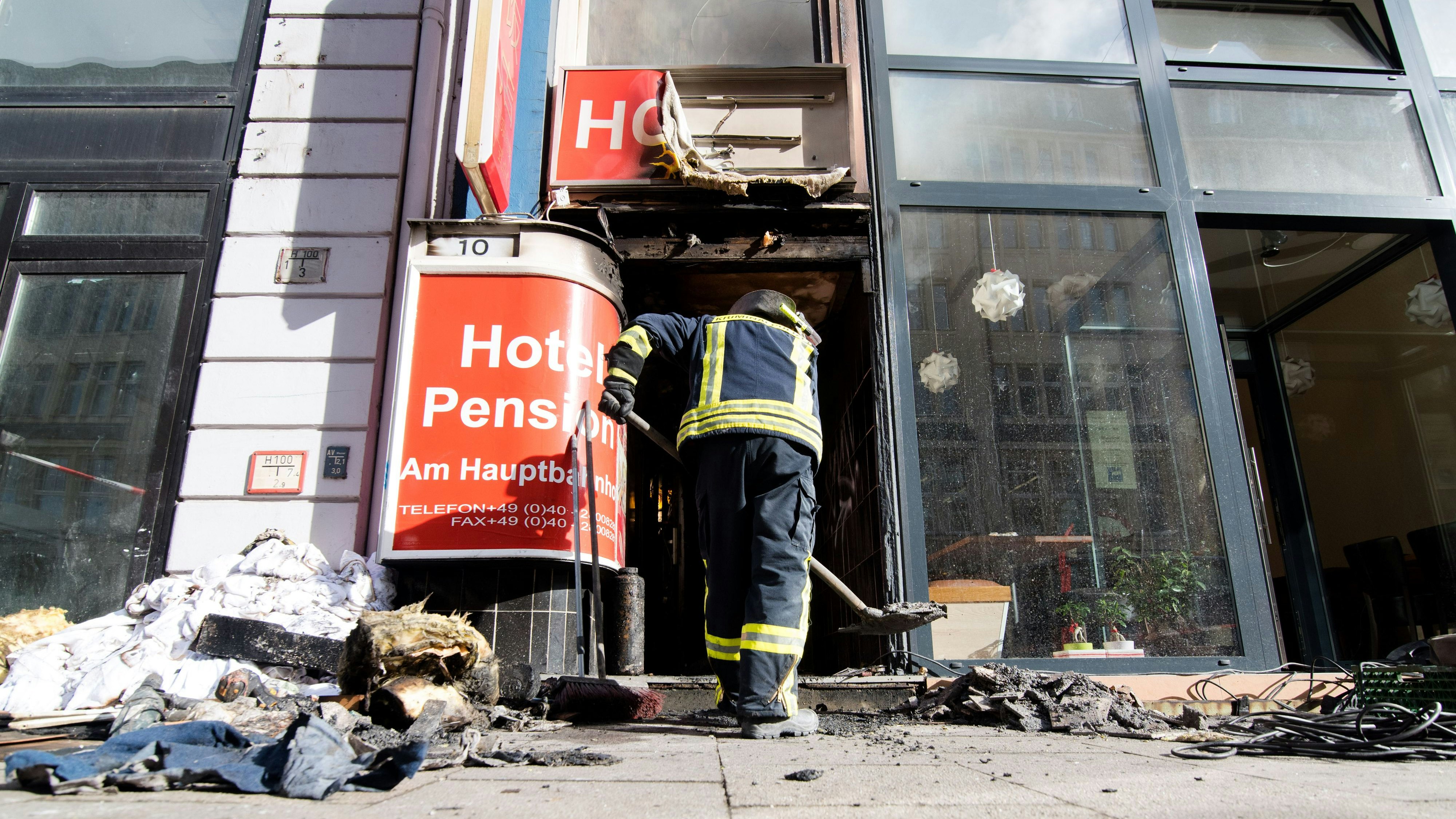 Schwere Brandstiftung: Im April 2016 hatte ein Löninger in einem Hotel ein Feuer entzündet. Foto: dpa/Bockwoldt