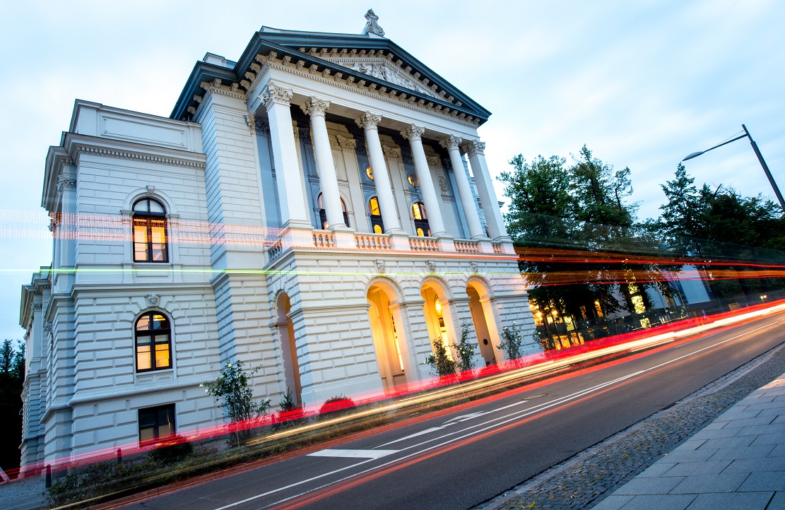 Das Staatstheater in Oldenburg. Foto:&nbsp;Hauke-Christian Dittrich/dpa