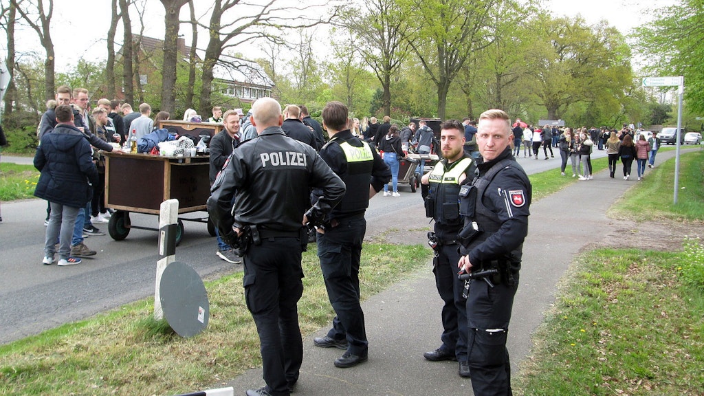 Polizei zieht positive Bilanz nach Frühtanz in Thüle