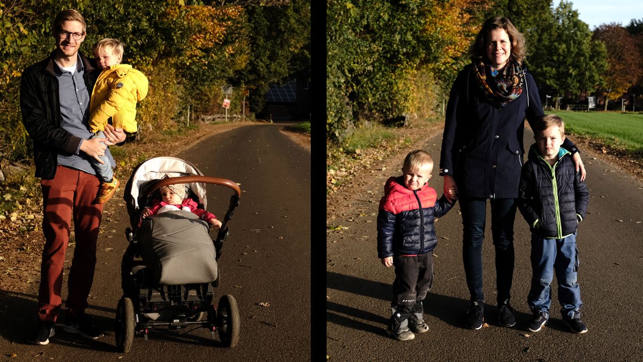 Fordern mehr Licht auf dem Weg zum Kindergarten: Matthias Thielscher (links) mit seinen Kindern Levi (3) und Dana (1) sowie Christina Kreutzmann mit ihren Kindern Theo (3) und Johann (5).&nbsp; Fotos: Niemeyer