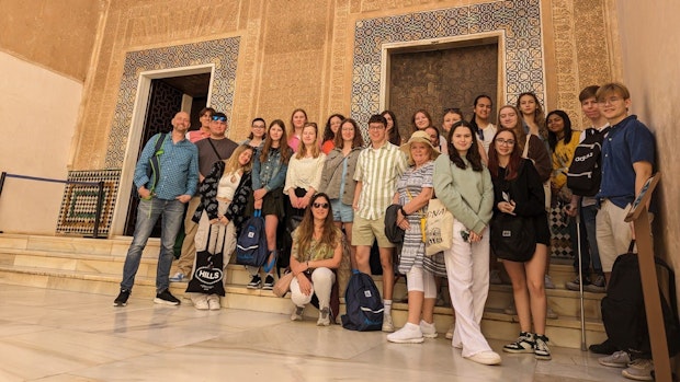 Schüler der BBS am Museumsdorf treffen ihre Projektpartner in Málaga