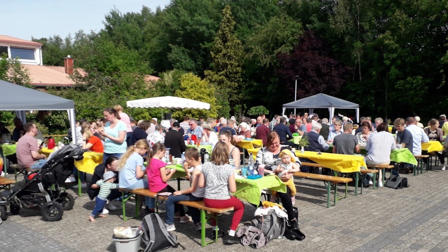 Das Pfingstfrühstück war bereits ein voller Erfolg mit rund 150 Gästen. Foto: Bürgerverein Edewechterdamm