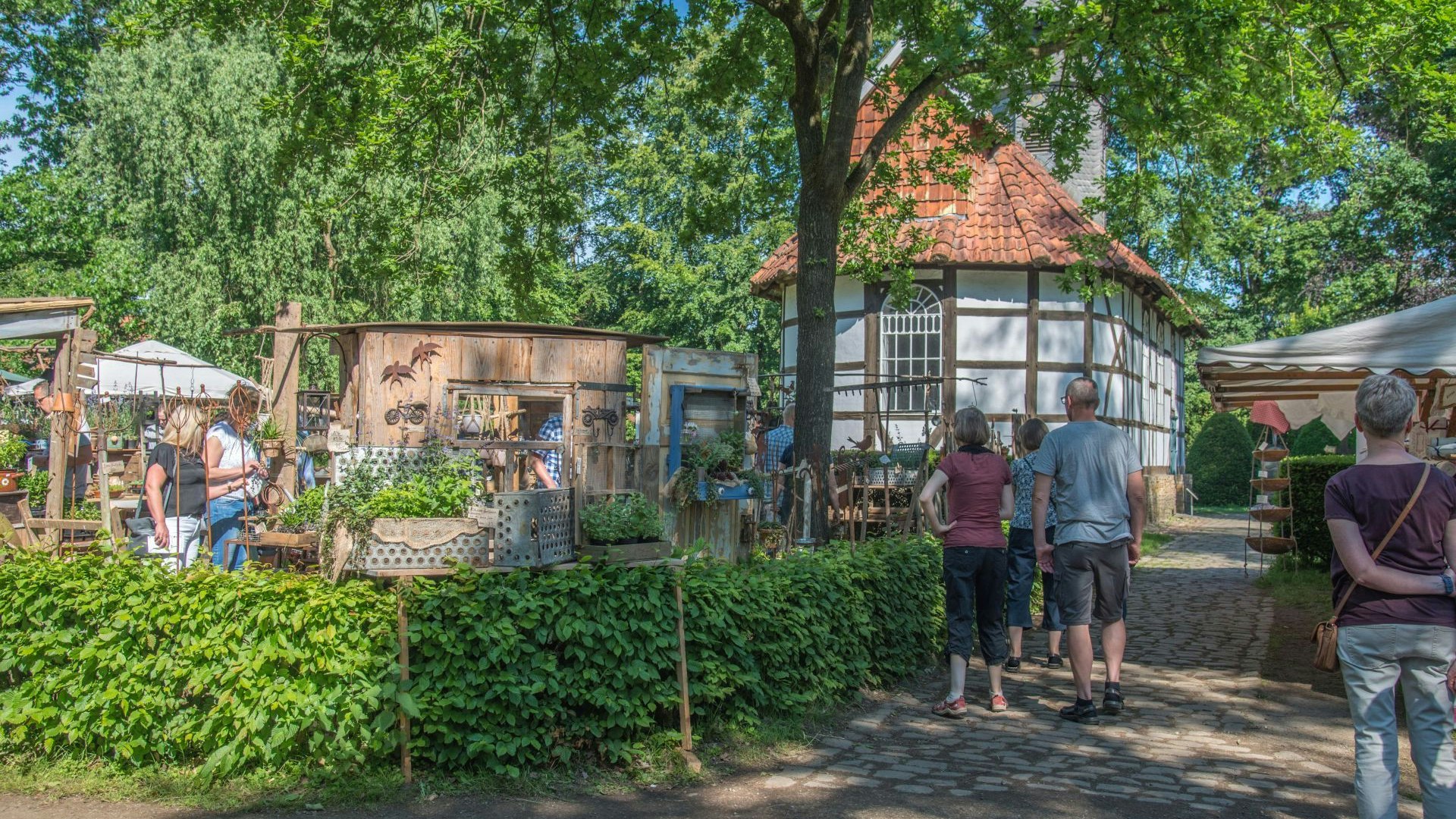 Außengelände: Das Museumsdorf lädt zur Dorfpartie. Foto: Albrecht
