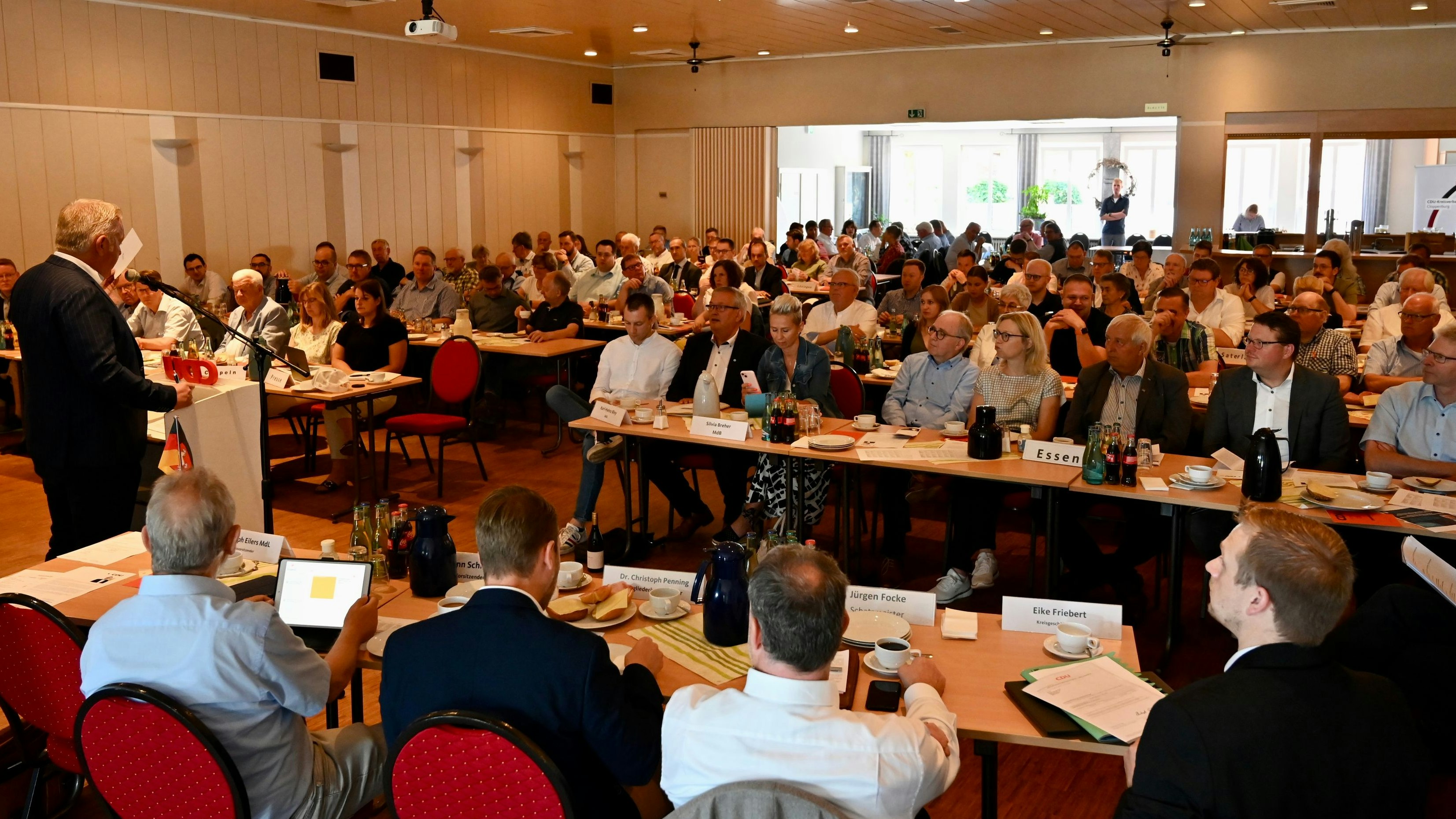 CDU-Kreisparteitag: Die Delegierten aus dem Kreis Cloppenburg haben sich in Essen getroffen. Foto: Hermes