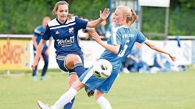Reine Frauenmannschaften: Die SG Hemmelte/Lastrup und von BW Lohne standen sich im Mai 2019 im letzten Kreispokal-Endspiel vor der Corona-Zwangspause gegenüber. Archivfoto: Langosch