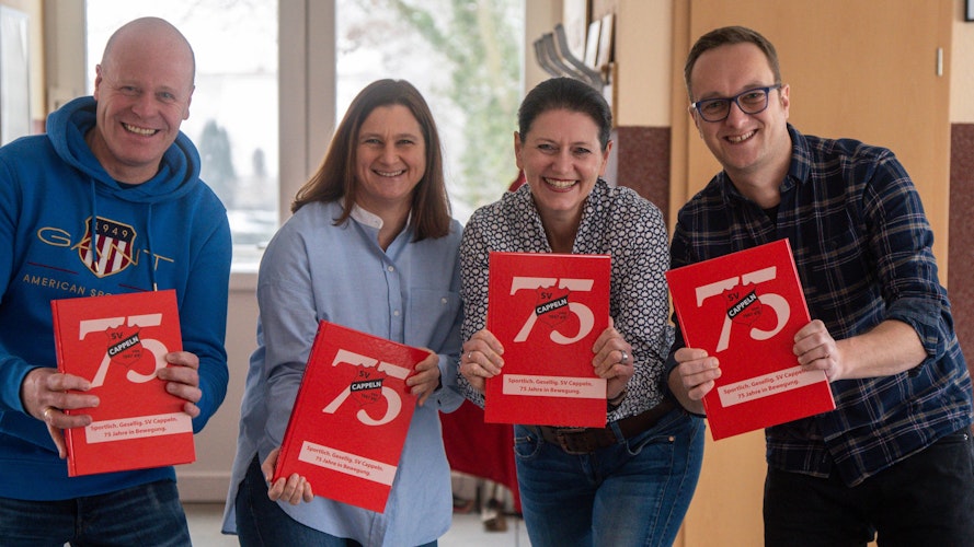 Freuen sich über das Ergebnis: Ralf Marischen (von links), Kerstin Burdiek, Anja Suding-Turi und Daniel Willenborg. Foto: Jonas Pundt