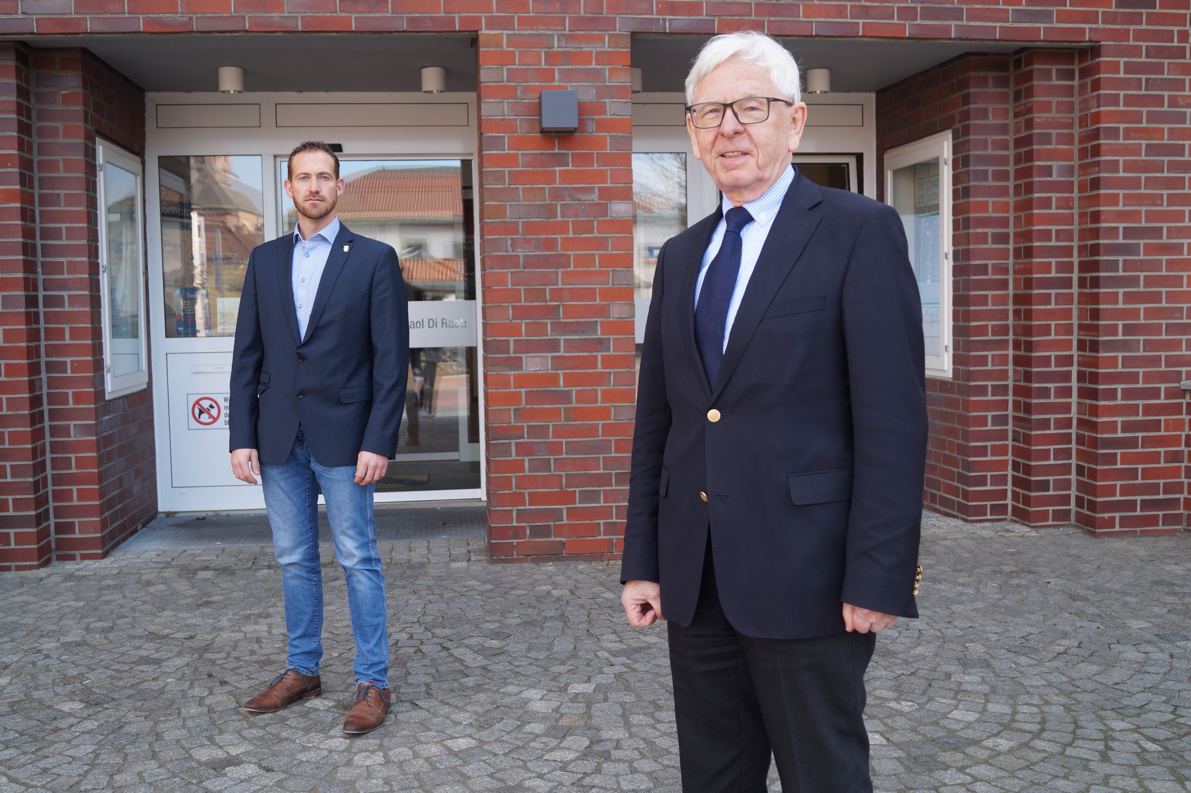 Generationenwechsel: Erich Wesjohann (rechts) gibt den CDU-Fraktionsvorsitz ab und kandidiert auch nicht wieder für den Gemeinderat. Ralf Stukenborg übernimmt den Fraktionsvorsitz. Foto: Meyer
