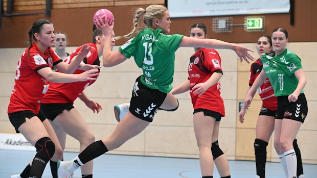 Garrels Handballfrauen gewinnen und verlassen die Abstiegszone