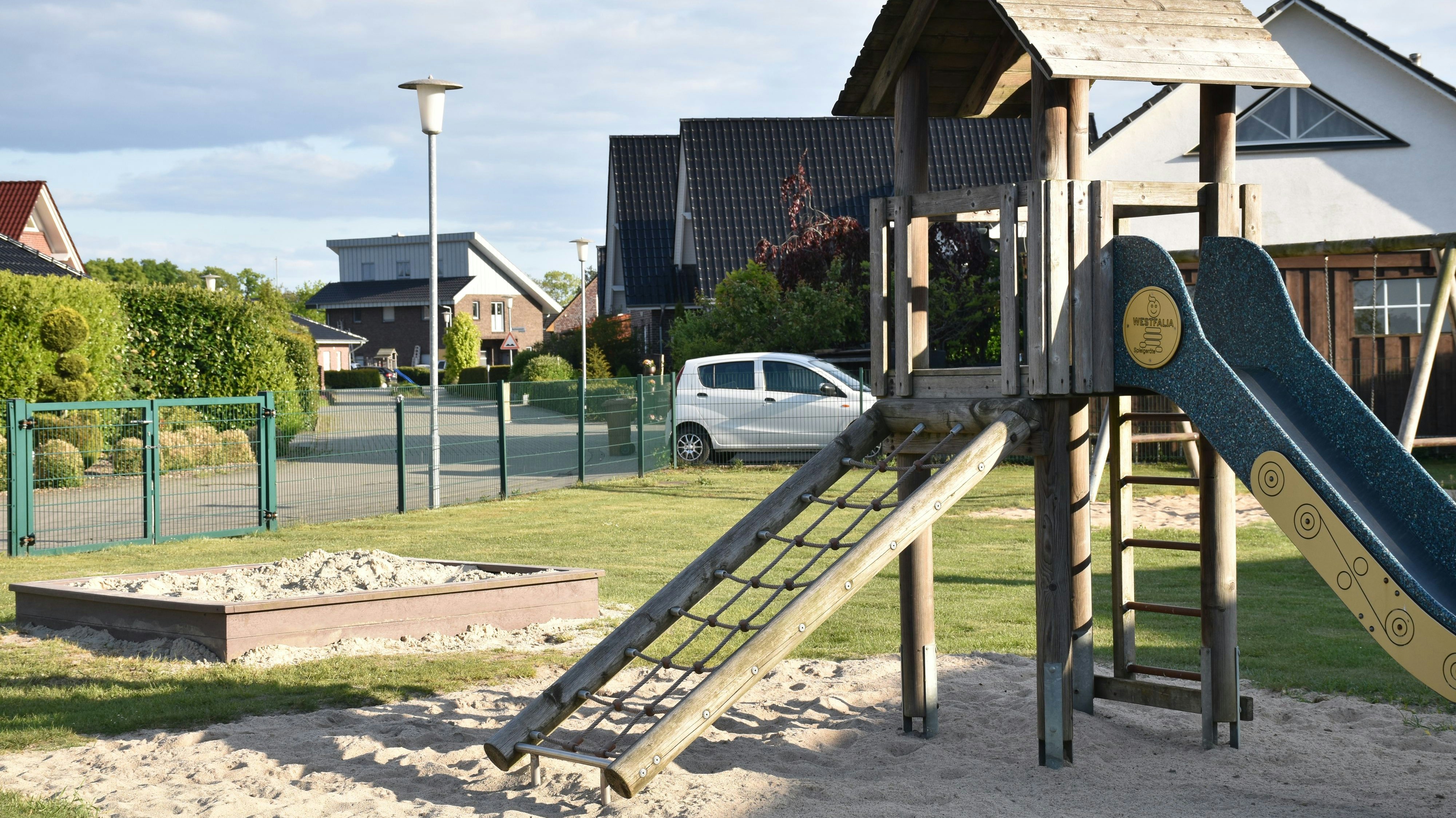 Soll bestehen bleiben: Der Spielplatz an der Hortensienstraße in Lutten. Archivfoto: Ebert