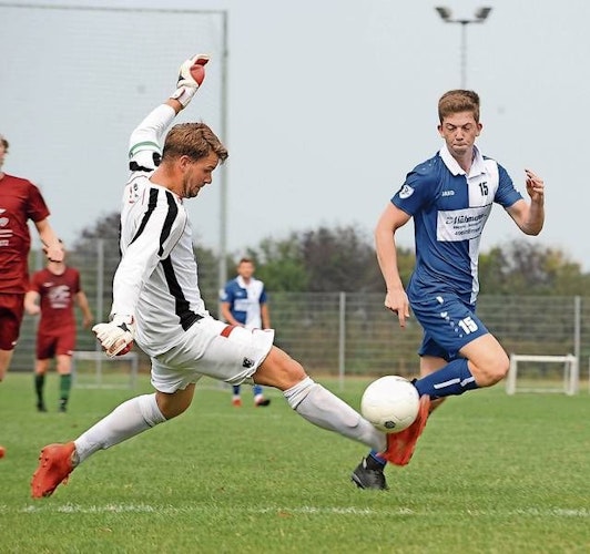Soll Tore schießen: Der Angreifer Justus Böckmann (rechts) erzielte in der vergangenen Kreisliga-Saison vier Treffer. Foto: Bettenstaedt