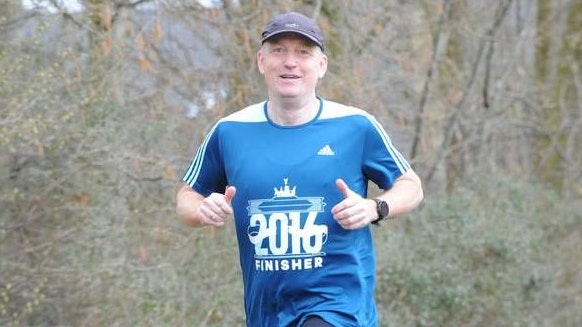 Spaß am Laufen: Jan Gardewin ist nahezu täglich unterwegs und spult in der Woche schon mal bis zu  100 Kilometer ab. Foto: Til Bettenstaedt