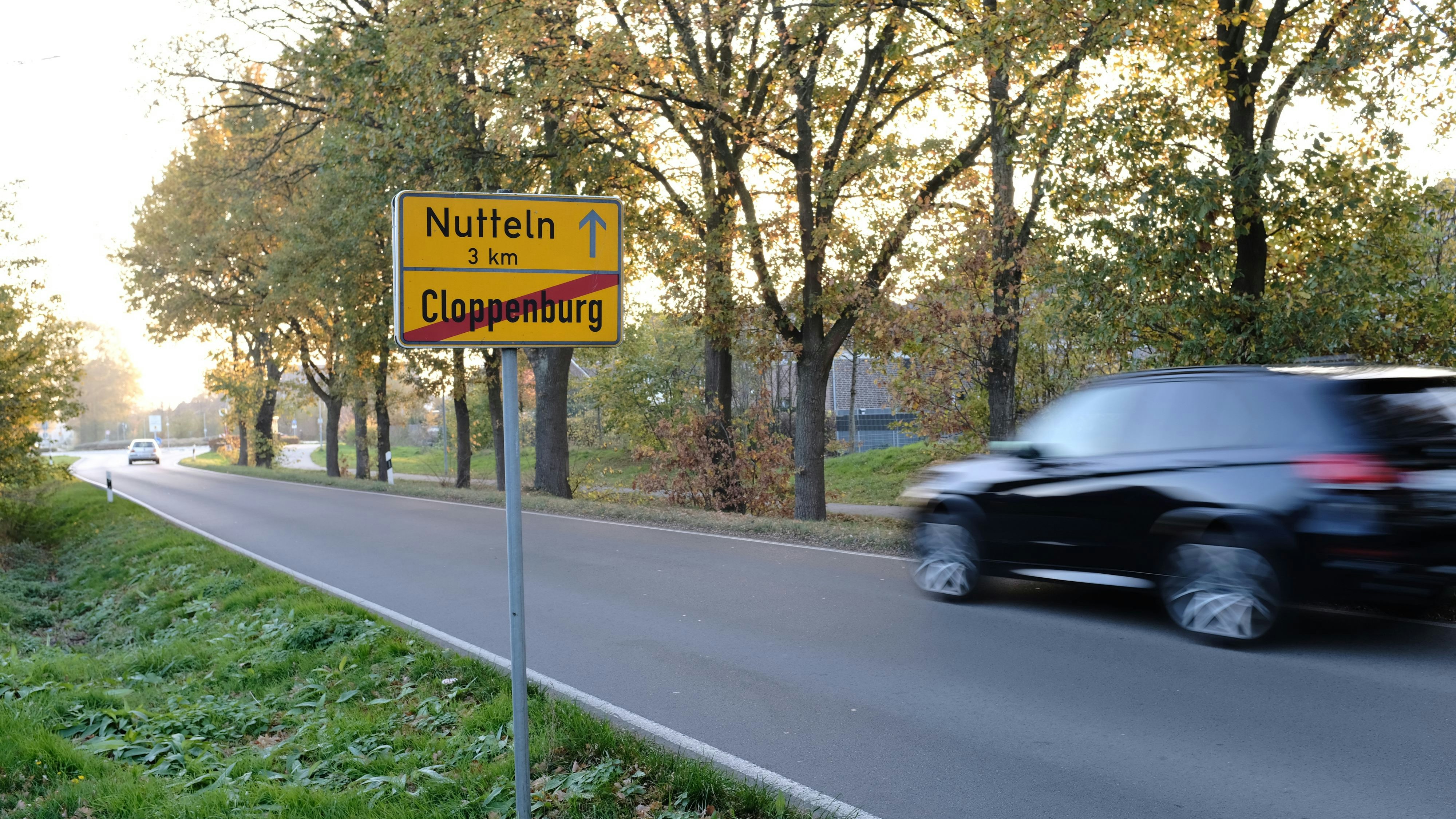 Darf die Stadt nicht versetzen: Das Ortsschild am Kessener Weg in Cloppenburg. Foto: Niemeyer