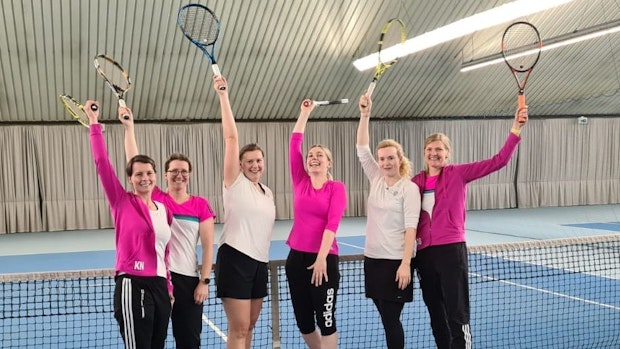 Tennis: Essener Frauen 30 steigen ohne Punktverlust auf