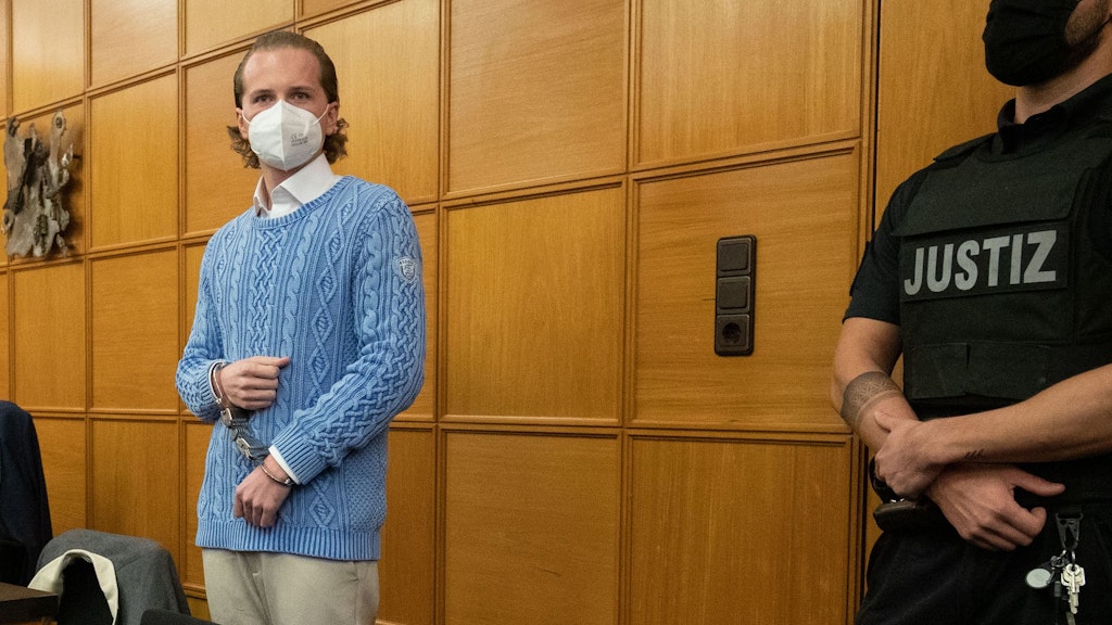 Prozess gestartet: Hendrik Holt muss sich vor Gericht verantworten