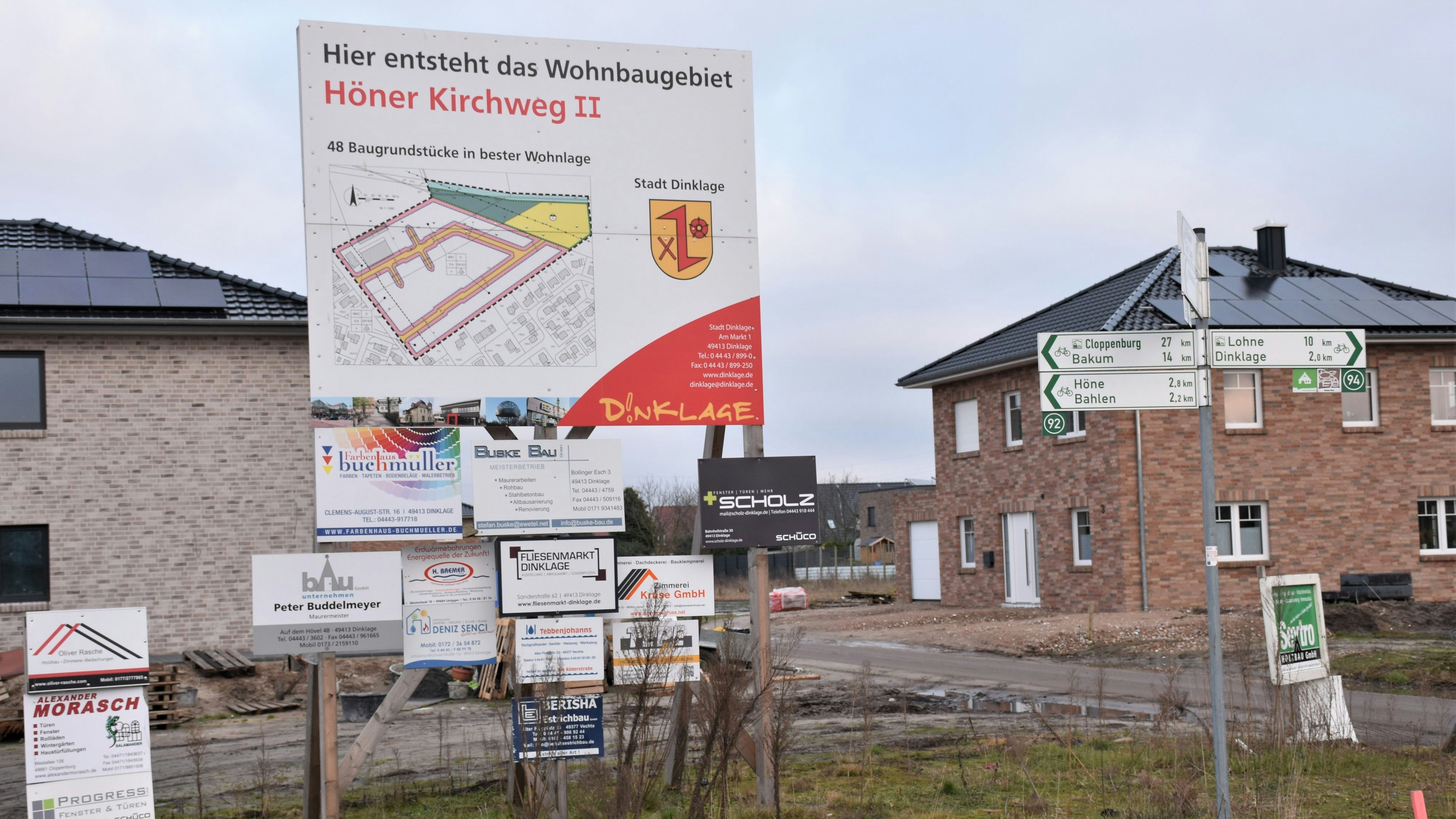Rege Bautätigkeit: Die meisten Familien habe ihre Eigenheime im Hof Menke in Dinklage schon bezogen.&nbsp; Foto: Böckmann