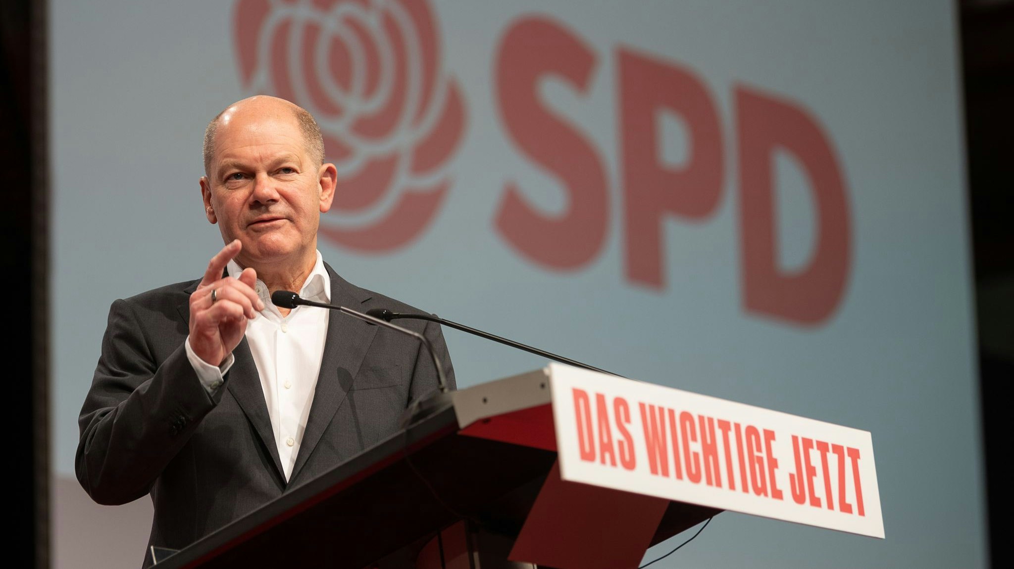 Verspricht weitere finanzielle Hilfen: Finanzminister Olaf Scholz (SPD). Foto: dpa/Gollnow