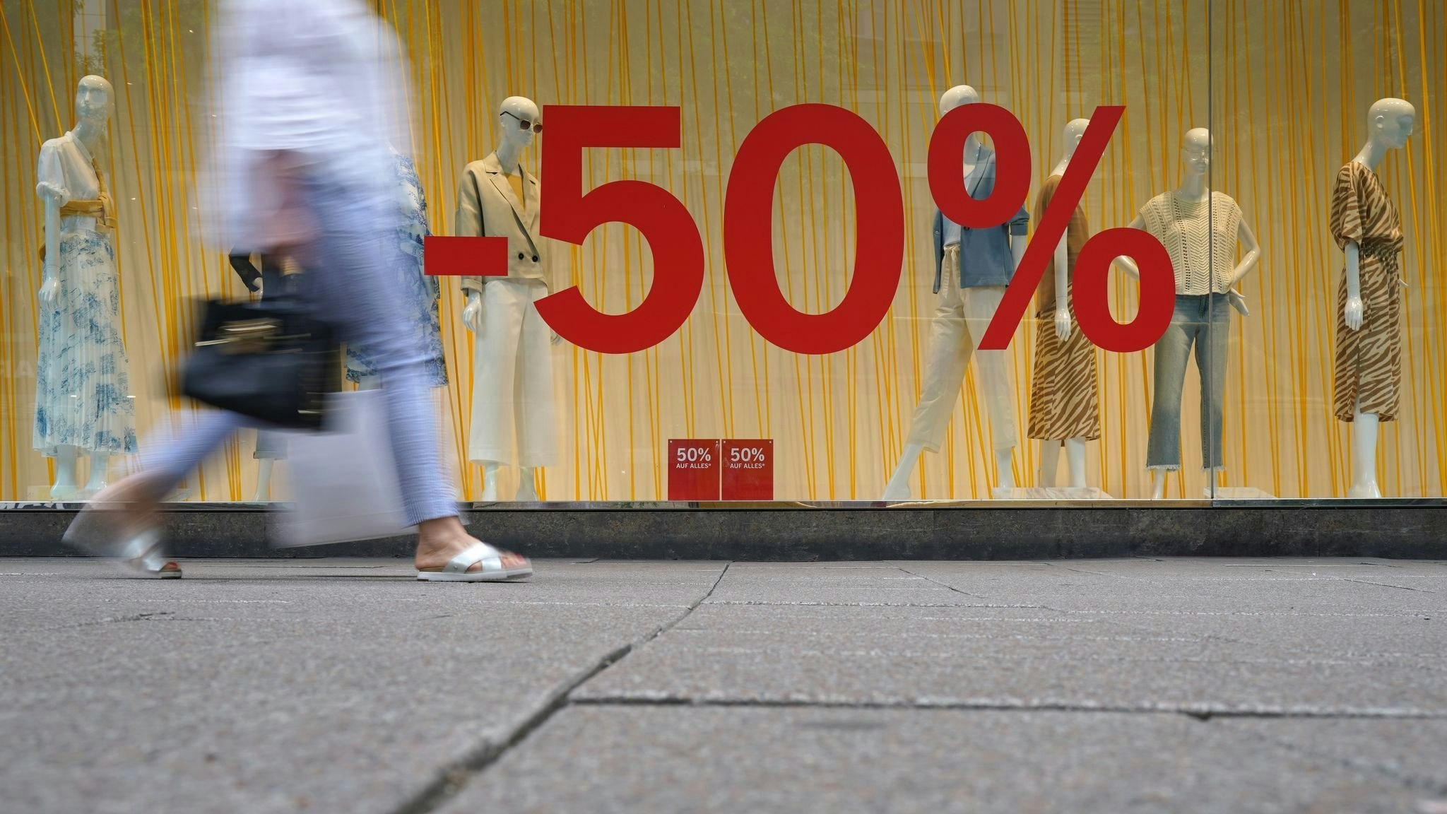 Deutschlands Einzelhändler haben im Juni deutlich von den Lockerungen der Corona-Beschränkungen profitiert. Foto: dpa/Brandt