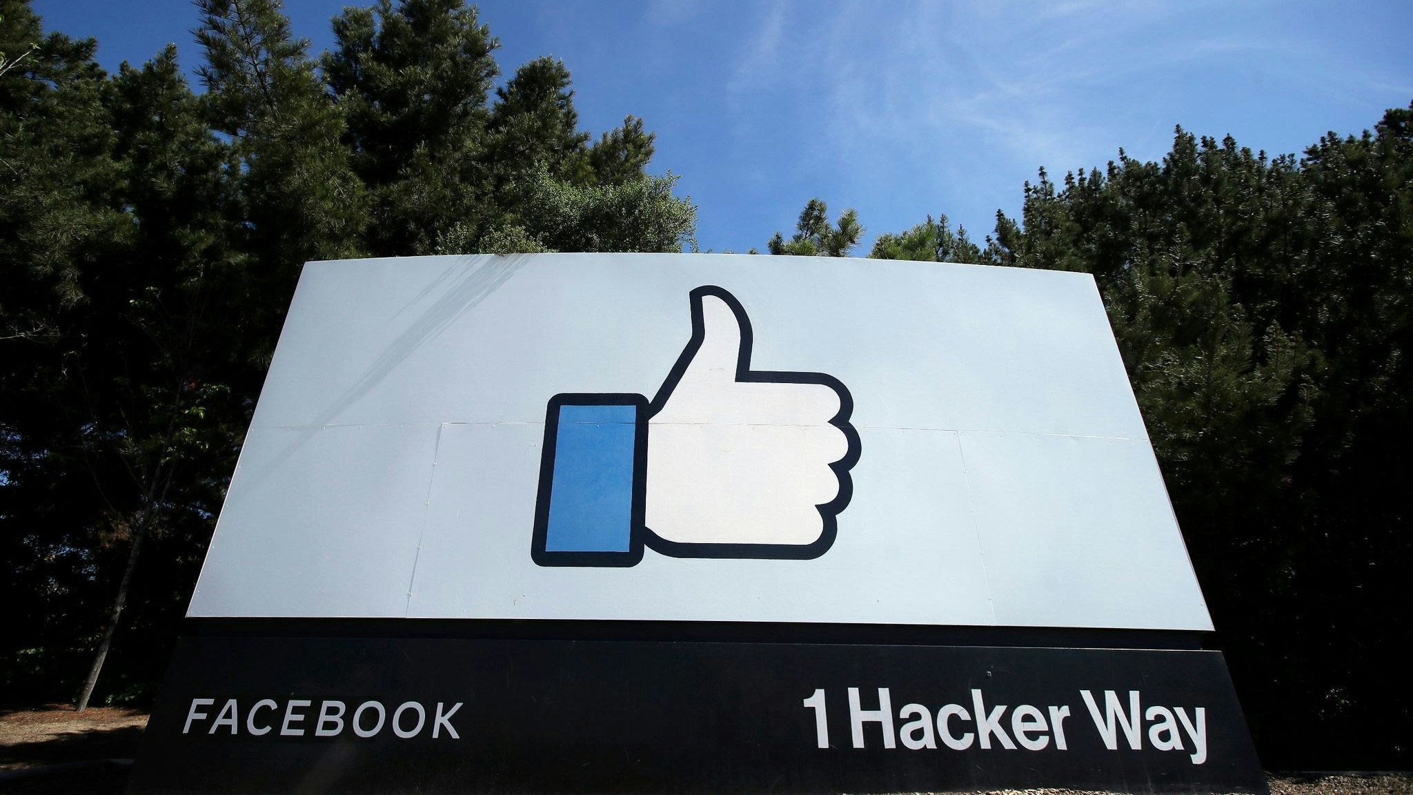 Facebook will in den kommenden 5 Jahren die virtuelle Welt "Metaverse" aufbauen. Foto: dpa/Chiu