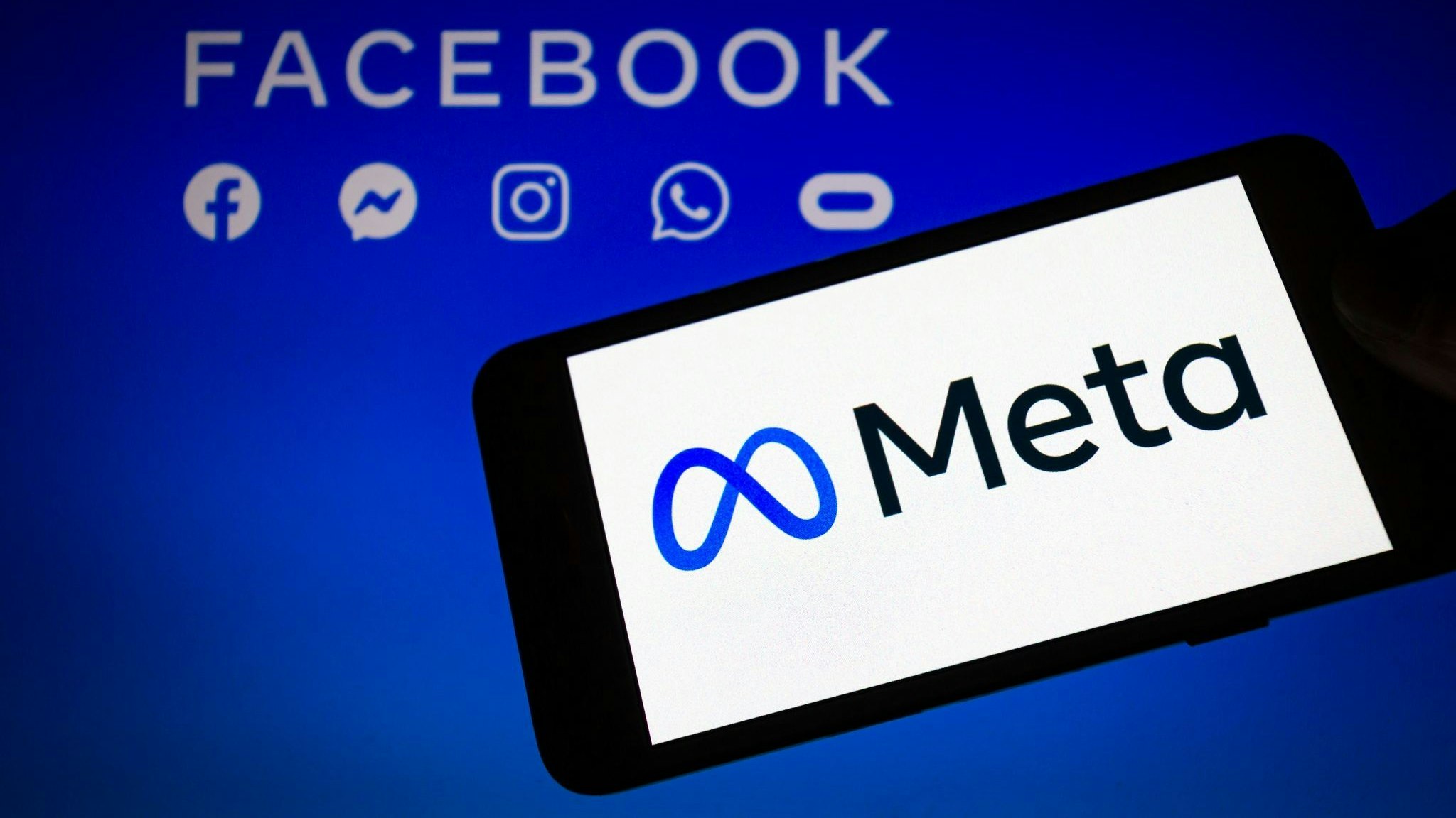 Das Logo von Meta, der neuen Dachmarke des Facebook-Konzerns. Foto: dpa/Chang