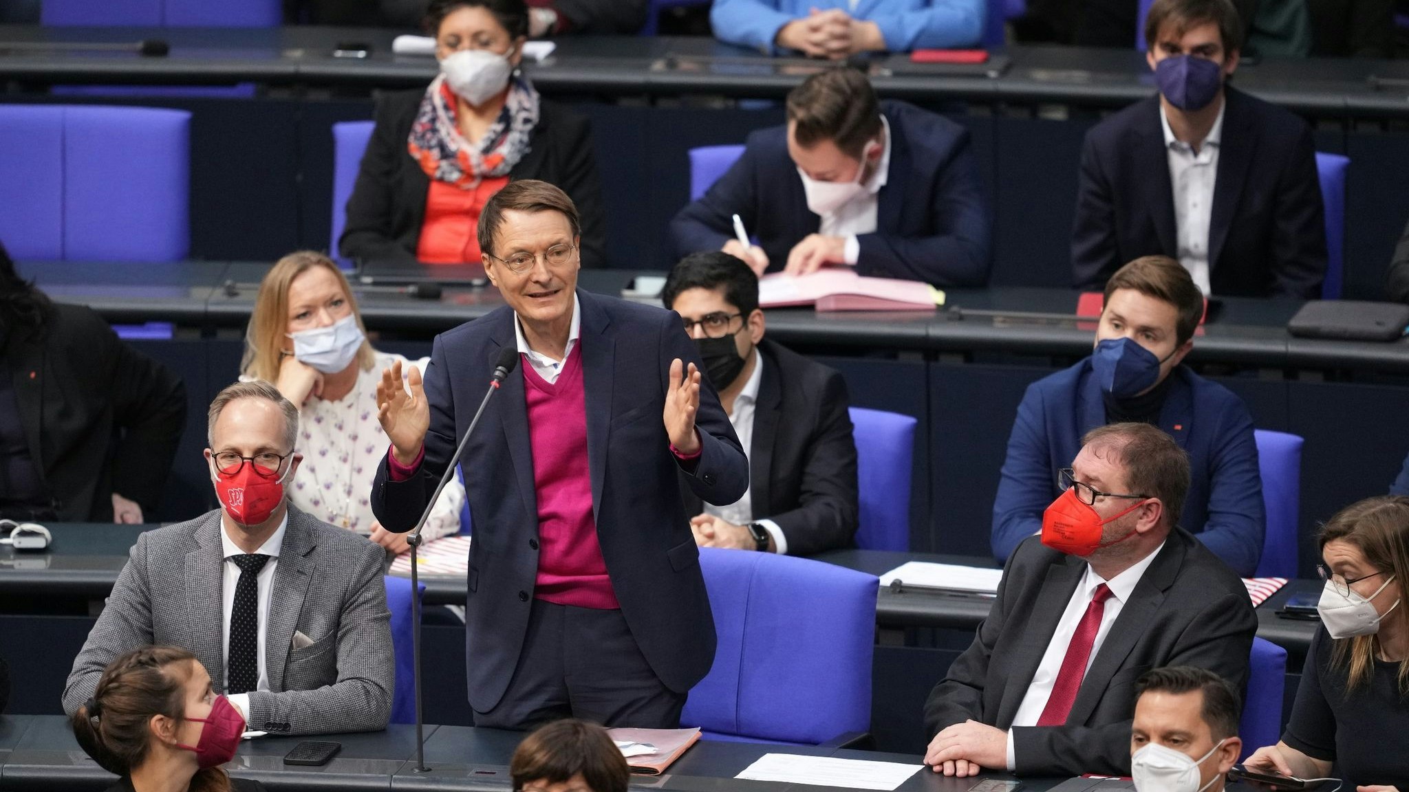 SPD-Gesundheitsexperte Karl Lauterbach im Bundestag. Foto: dpa