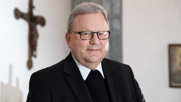 Osnabrücks Bischof Bode sieht in Outing-Aktion einen "mutigen Schritt"
