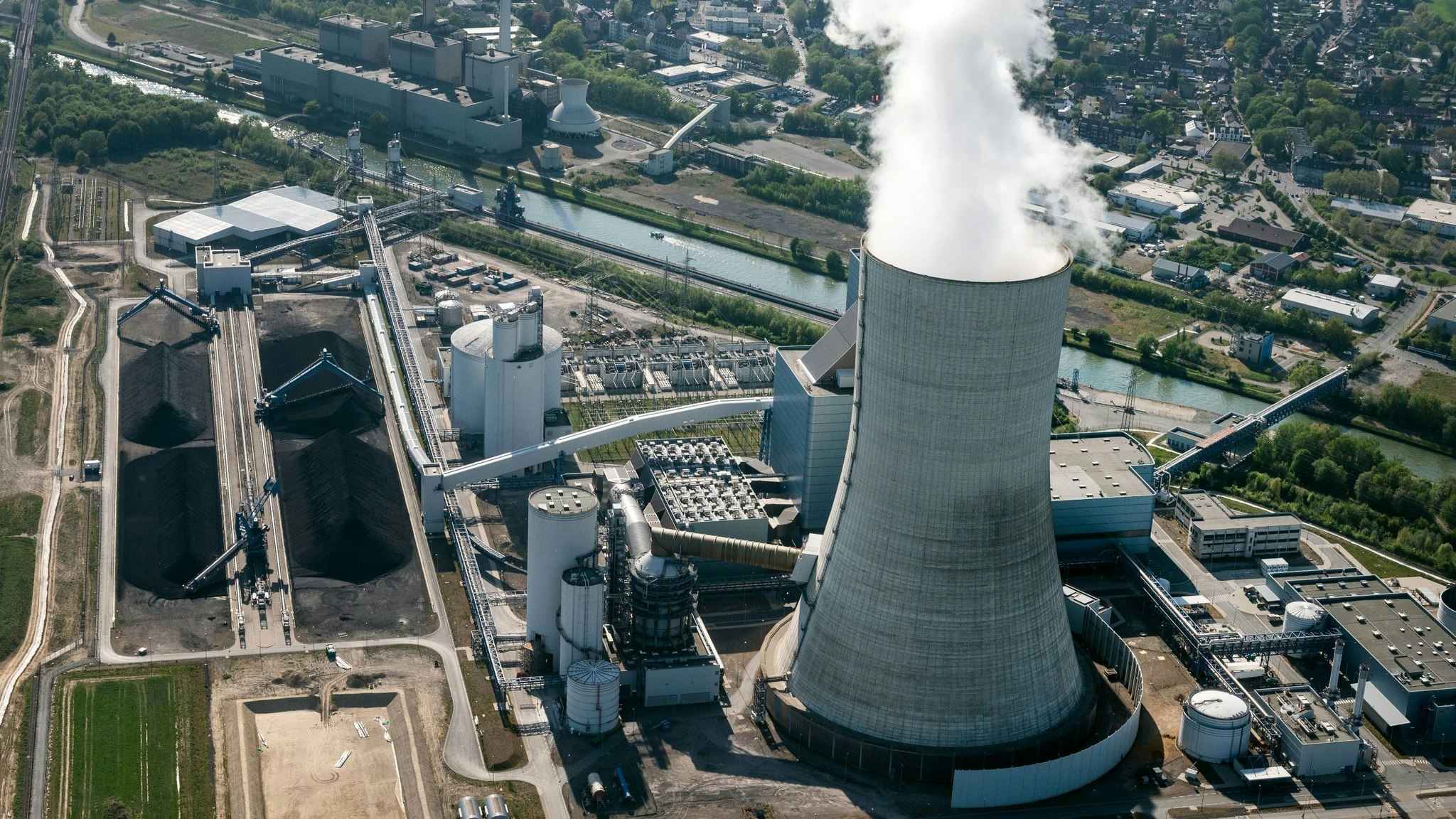 In Deutschland soll die Zahl der Kohlekraftwerke in Reserve steigen. Foto: dpa/Thissen