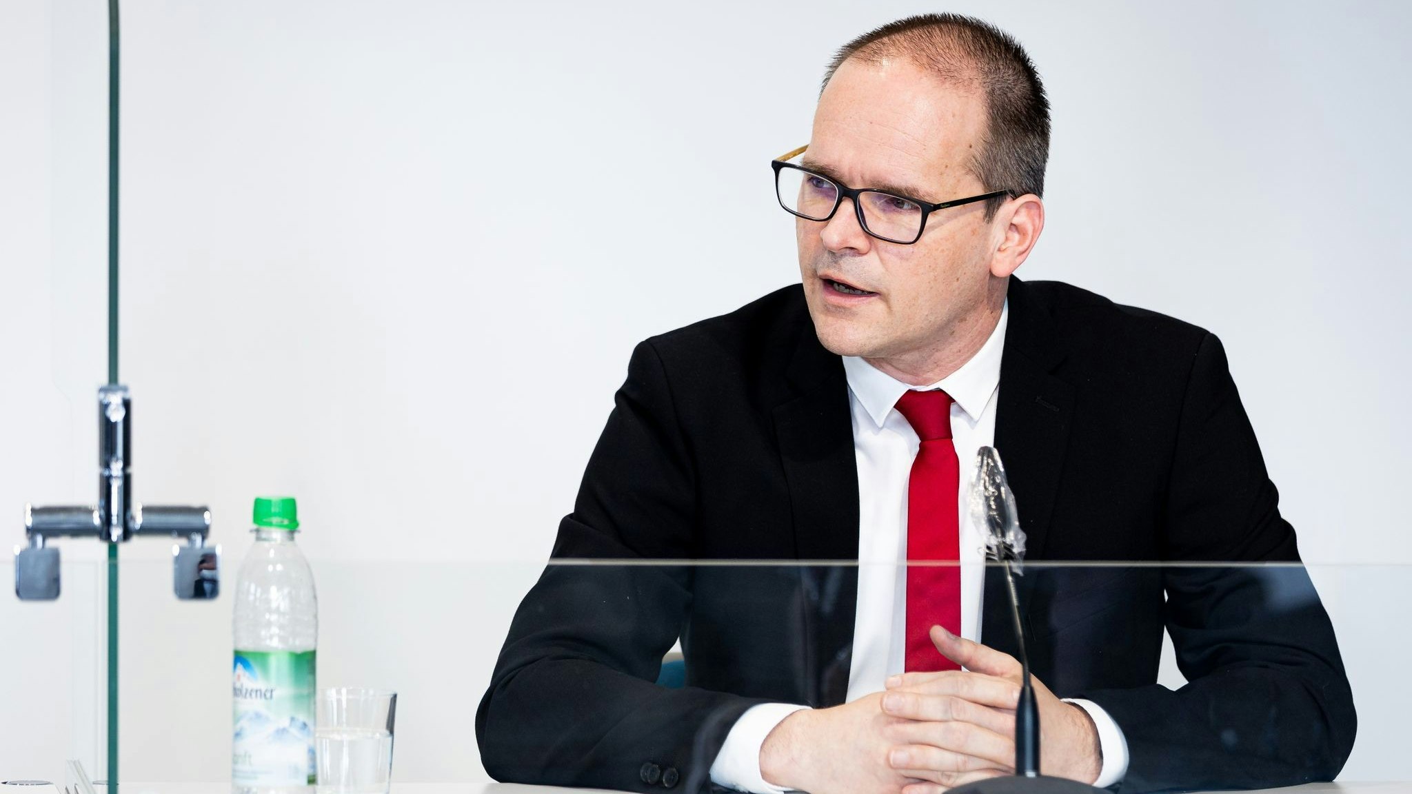 Grant Hendrik Tonne (SPD), Kultusminister von Niedersachsen, spricht. Foto: dpa/Frankenberg