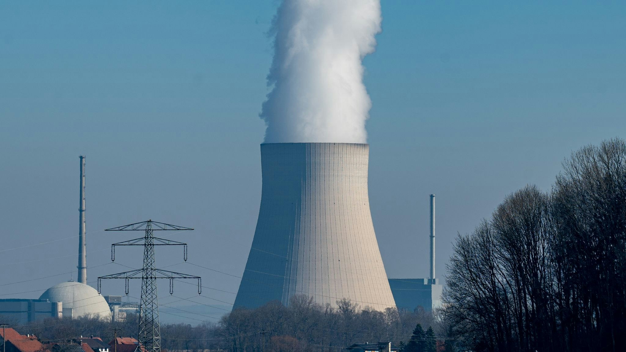 Werden Investitionen in Gas- und Atomkraftwerke bald als „grün“ eingestuft? Foto: dpa/Weigel