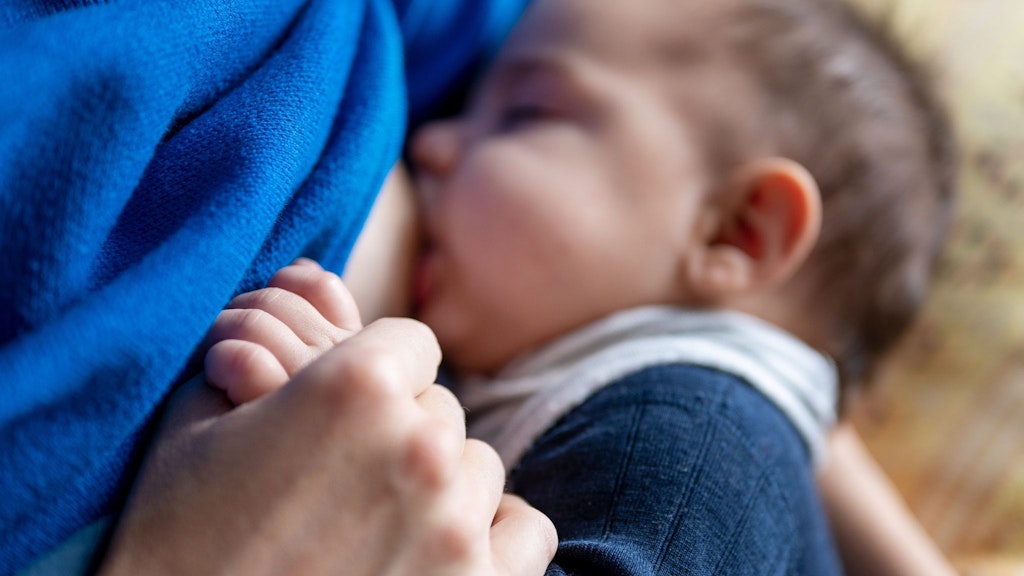 Corona-Impfstoff-mRNA in Muttermilch: Experten ohne Bedenken