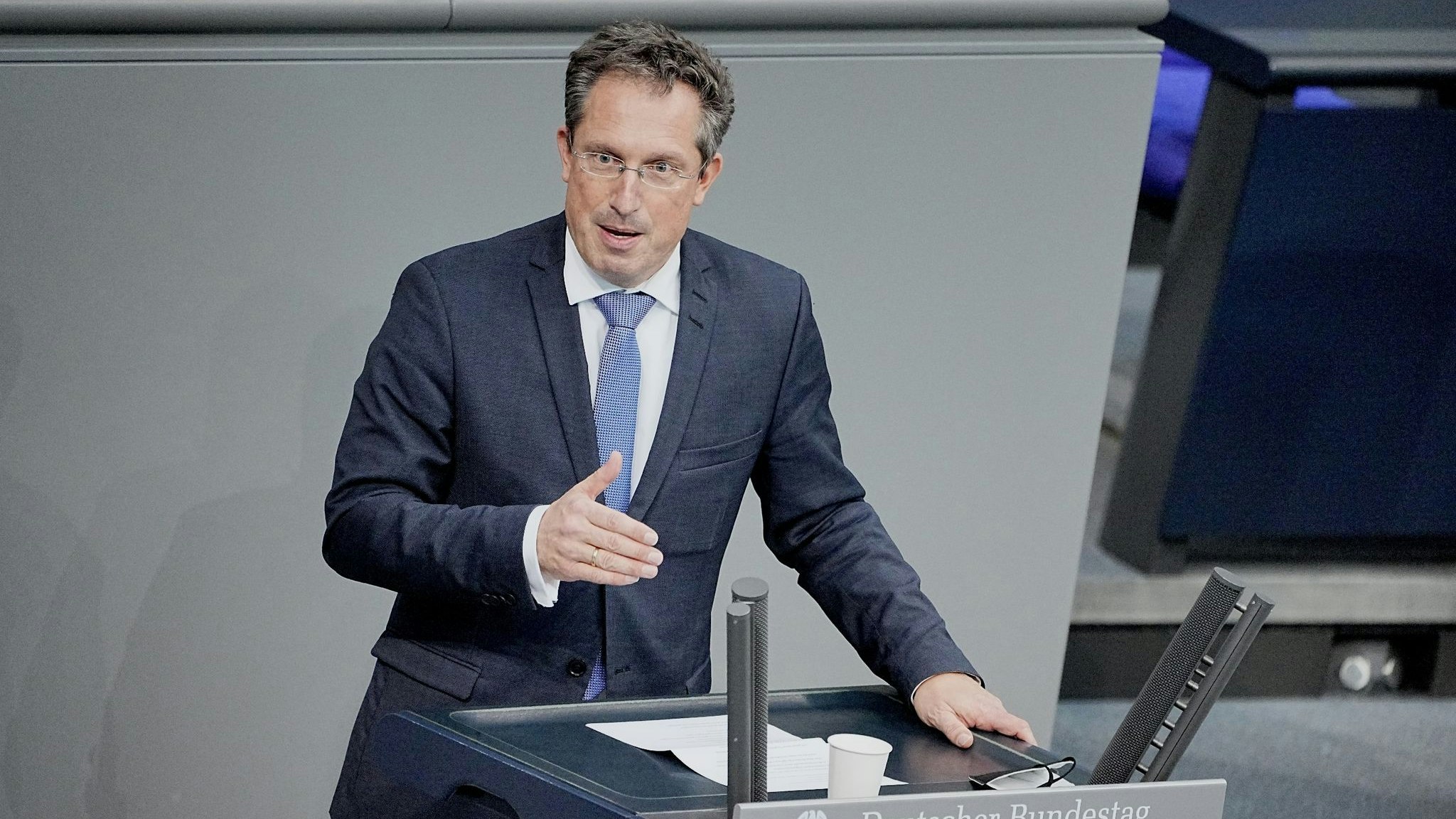Der parlamentarische Geschäftsführer der FDP Stephan Thomae fordert ein Stiftungsgesetz mit festen Kriterien. Foto: dpa/Kappeler