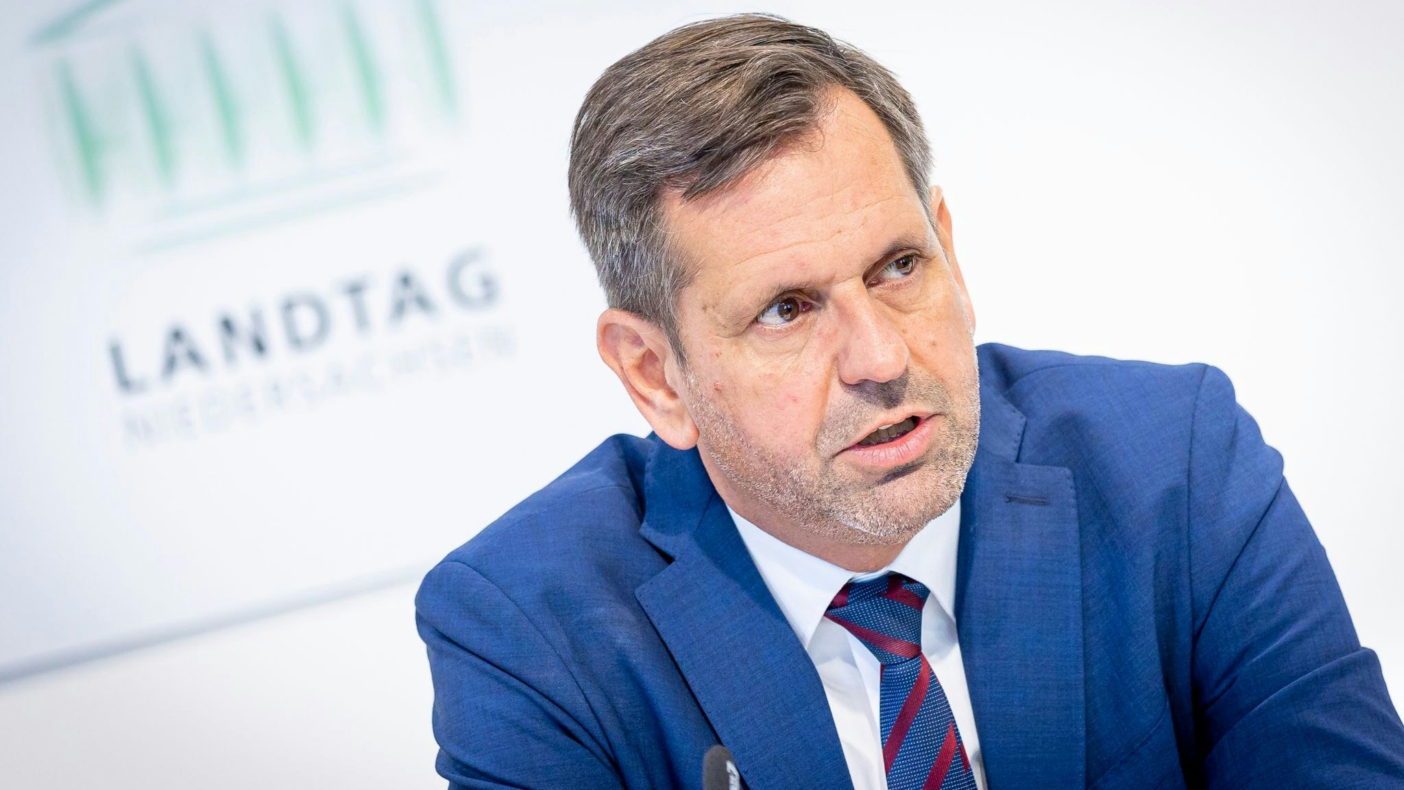 Olaf Lies (SPD), Verkehrsminister von Niedersachsen, spricht. Foto: dpa/Frankenberg
