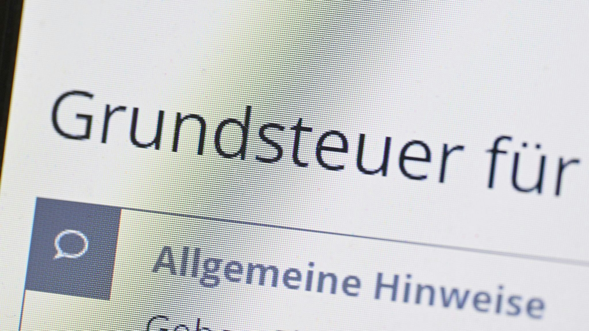 Rund zwei Drittel der Immobilien-Eigentümer in Deutschland haben ihre Grundsteuererklärung abgegeben. Foto: dpa/Weißbrod