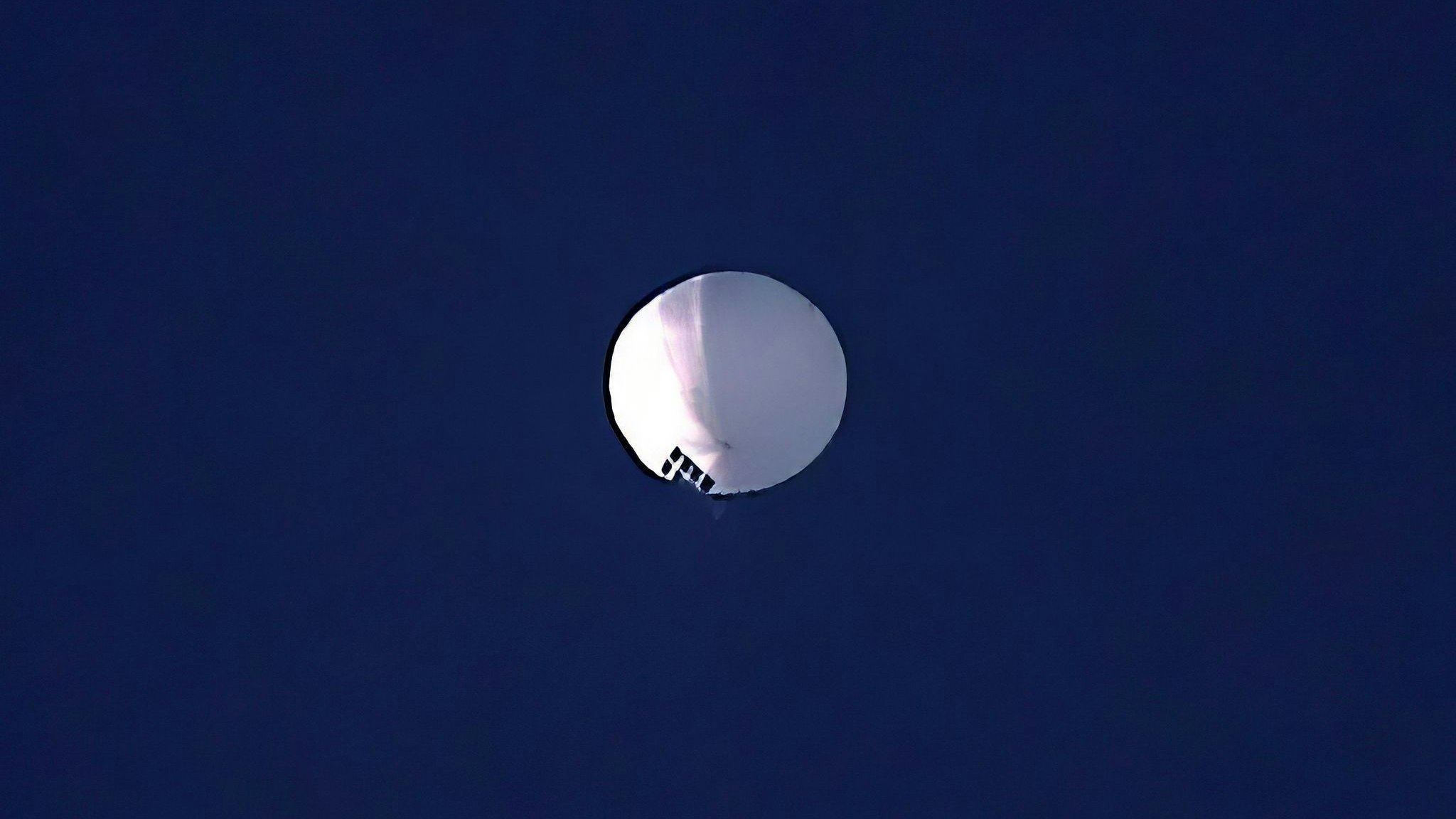 War es Spionage? Den Abschuss des Ballons über den USA befahl US-Präsident Joe Biden. Foto: dpa/Mayer