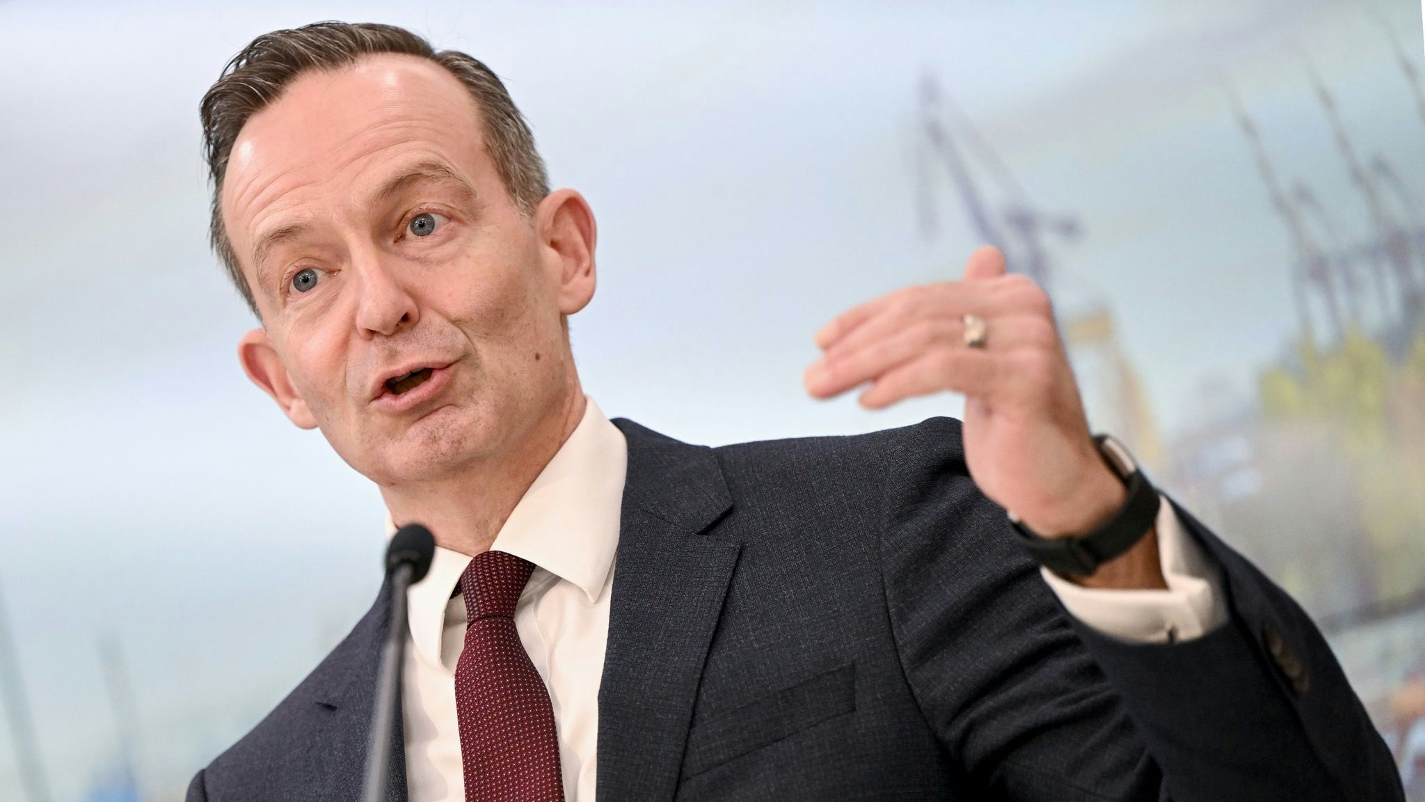 Bundesverkehrsminister Volker Wissing (FDP):  Seine Partei macht einen Kompromiss bei den Flottengrenzwerten vom Einsatz von E-Fuels abhängig. Foto: dpa/Pedersen