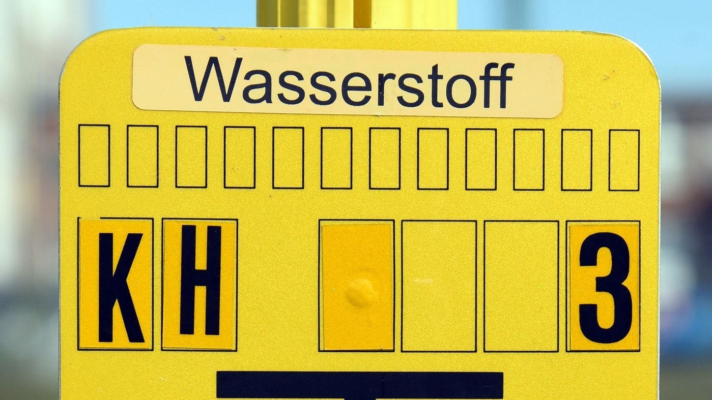 Hinweisschild in Sachsen-Anhalt. Foto: dpa/Grubitzsch