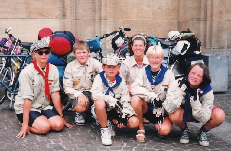 Jungpfadfinder 1992 auf Tour in Mannheim: (von links) Sonja Deters, Christian Stuke, Christian Lux, Martina Burke und Marejke Visser. Foto: Archiv Pfadfinder