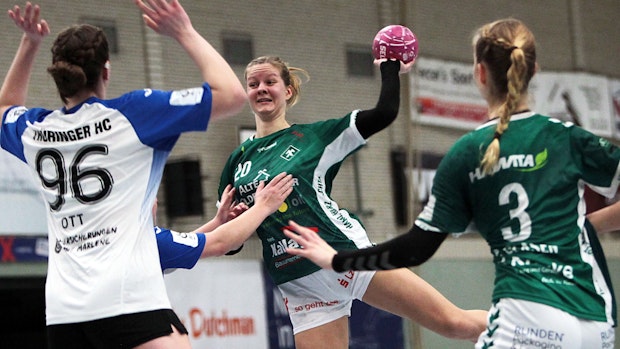 Vechtas Handballerinnen zertrümmern ihren Heimfluch