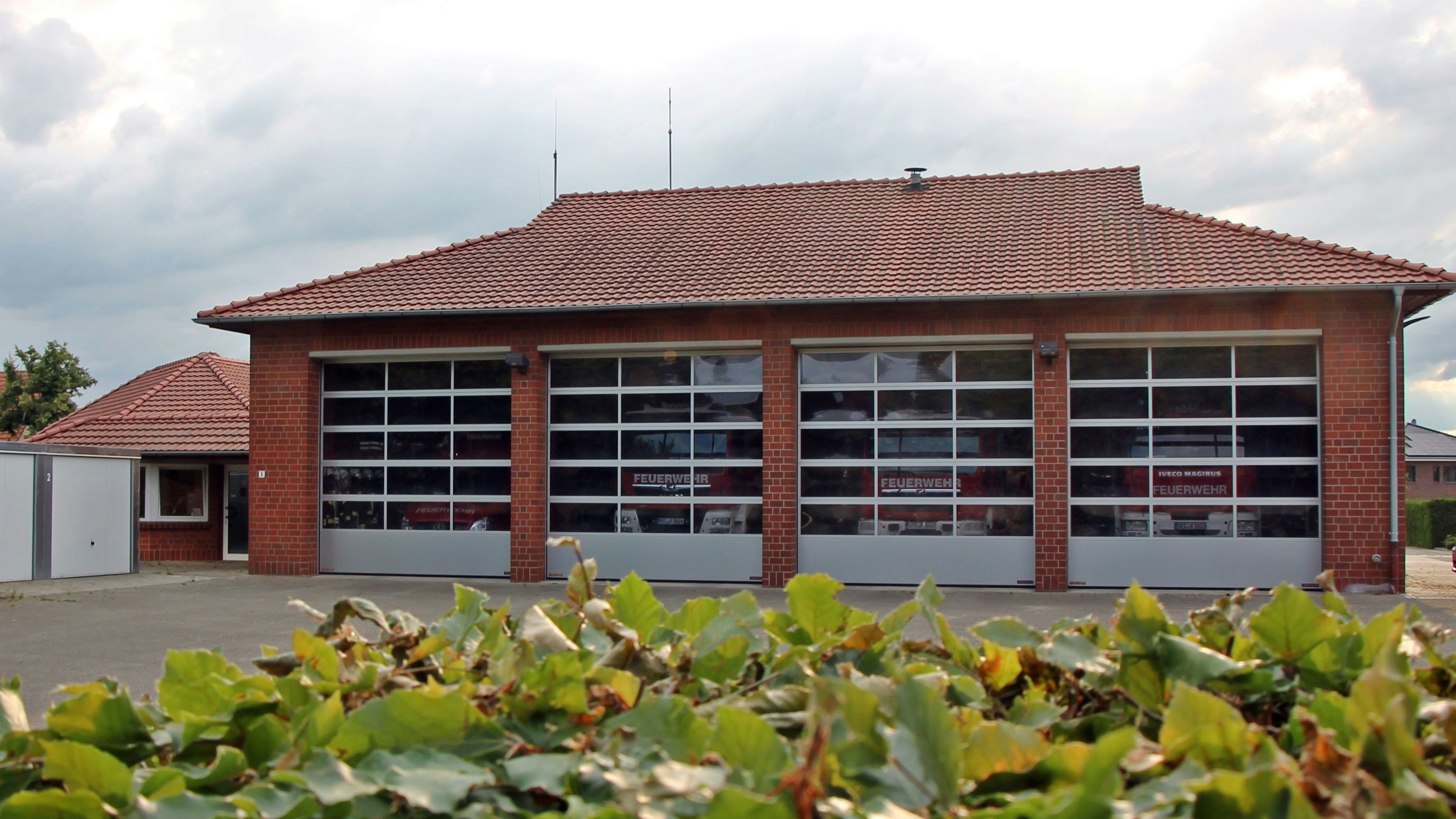 Ort der Feierlichkeiten: Das Feuerwehrhaus in Neuenkirchen. Archivfoto: Oevermann