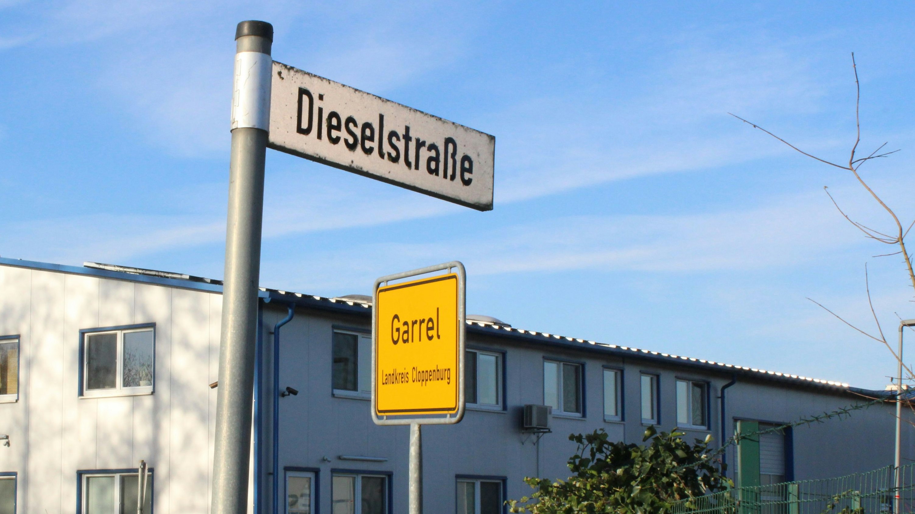Die Anfrage nach Gewerbegrundstücken ist groß: Das Gewerbegebiet Dieselstraße soll im Bereich Landweg erweitert werden. Foto: Hoff