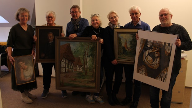 "Bilder vom Dachboden" werden Ende März im Visbeker Rathaus ausgestellt