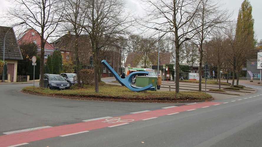 Entlang der Lindenstraße soll der beabsichtigte Dammer Boulevard“ auch durch eine Umgestaltung des Zentralen Omnibusbahnhofs für mehr Aufenthaltsqualität sorgen. Foto: Oevermann