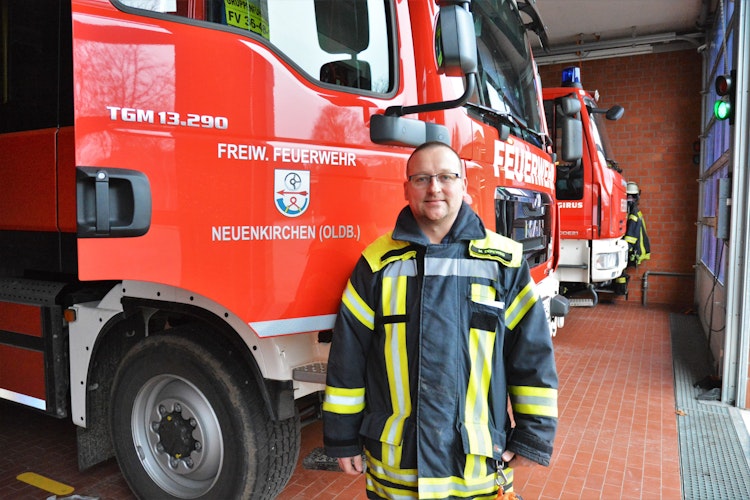 Seit 1989 dabei: Wie Marcel Depeweg, sind in seinem engen sowie entfernten Familienkreis viele Mitglieder bei der Feuerwehr. Foto: E. Wenzel