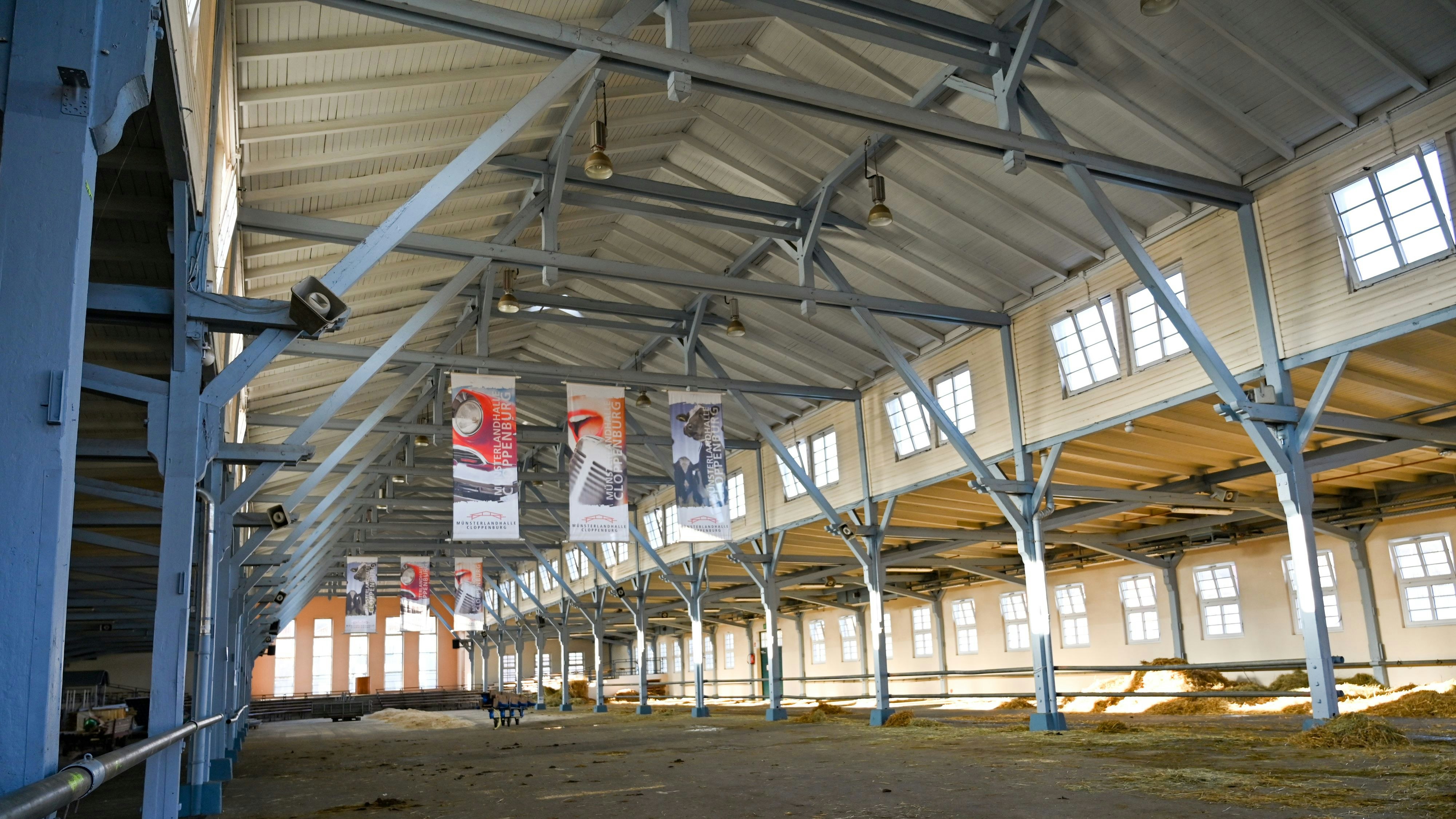 Baufällig: Die Münsterlandhalle wird vorübergehend geschlossen. Foto: Hermes